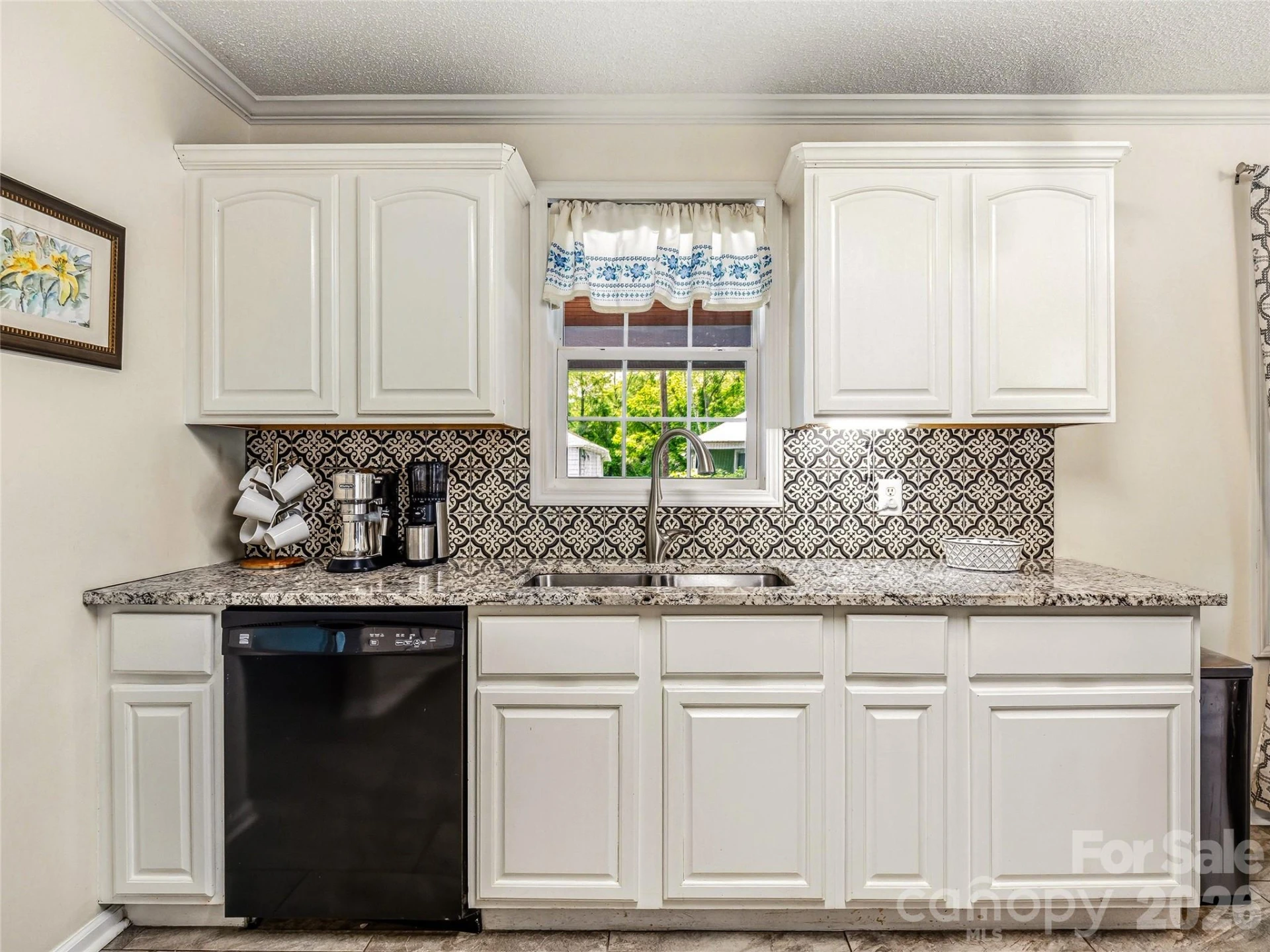 144 Hanover Street - Photo 8
