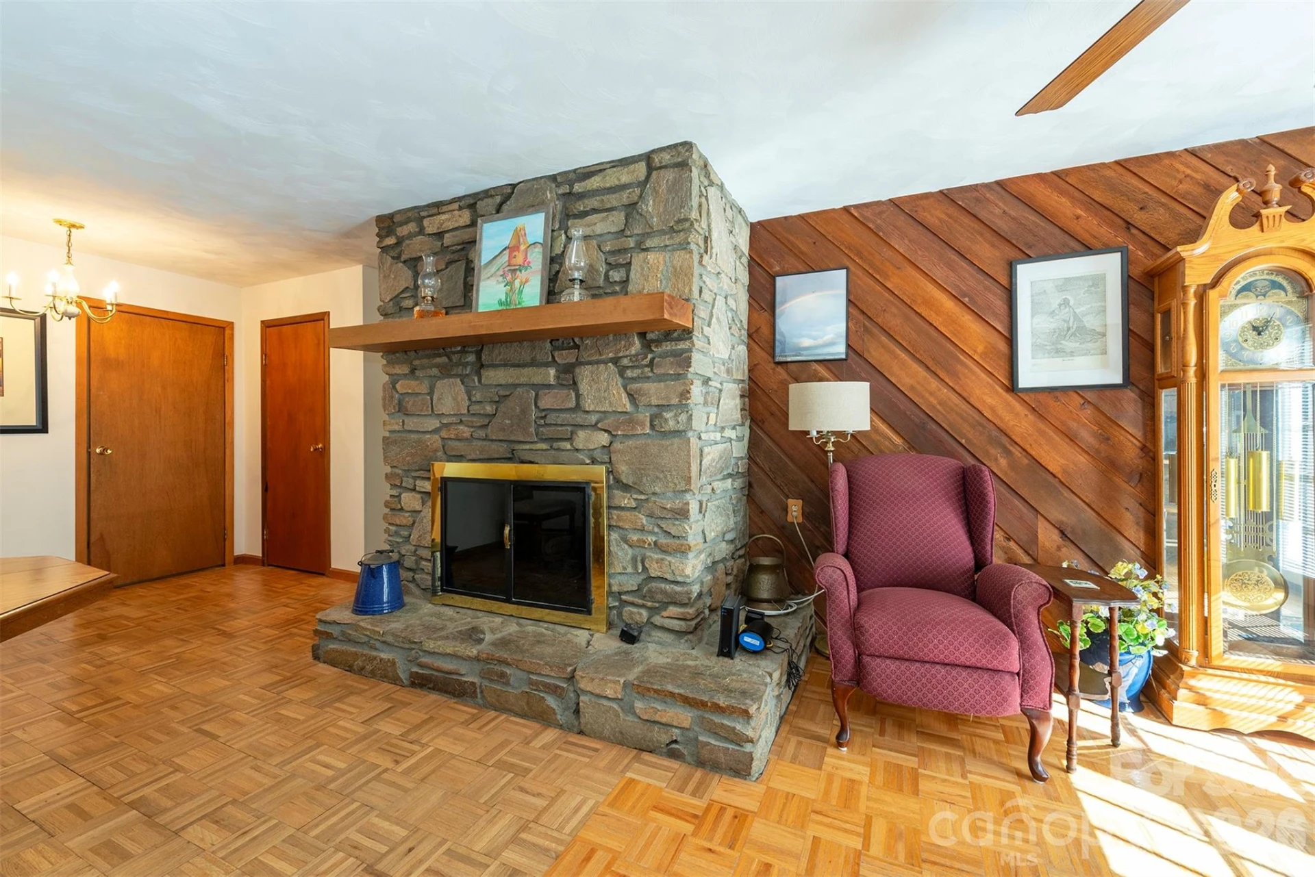35 Upper Moffitt Road - Photo 4