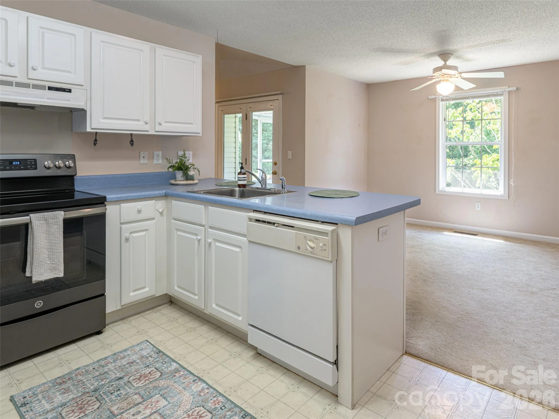 69 Mountain Ridge Lane - Photo 15