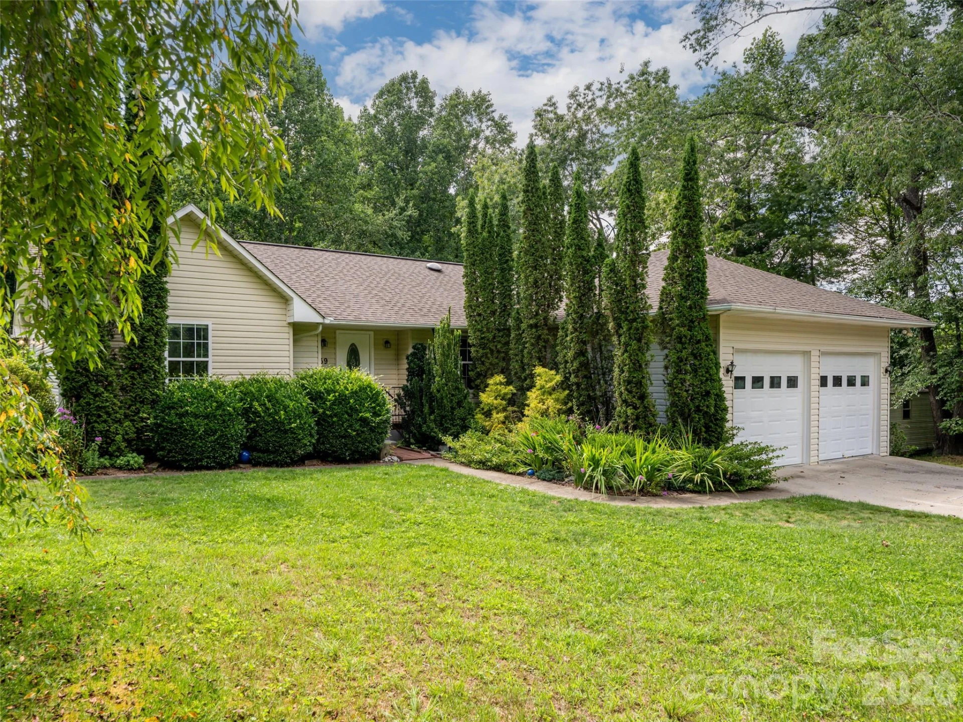 69 Mountain Ridge Lane - Photo 3