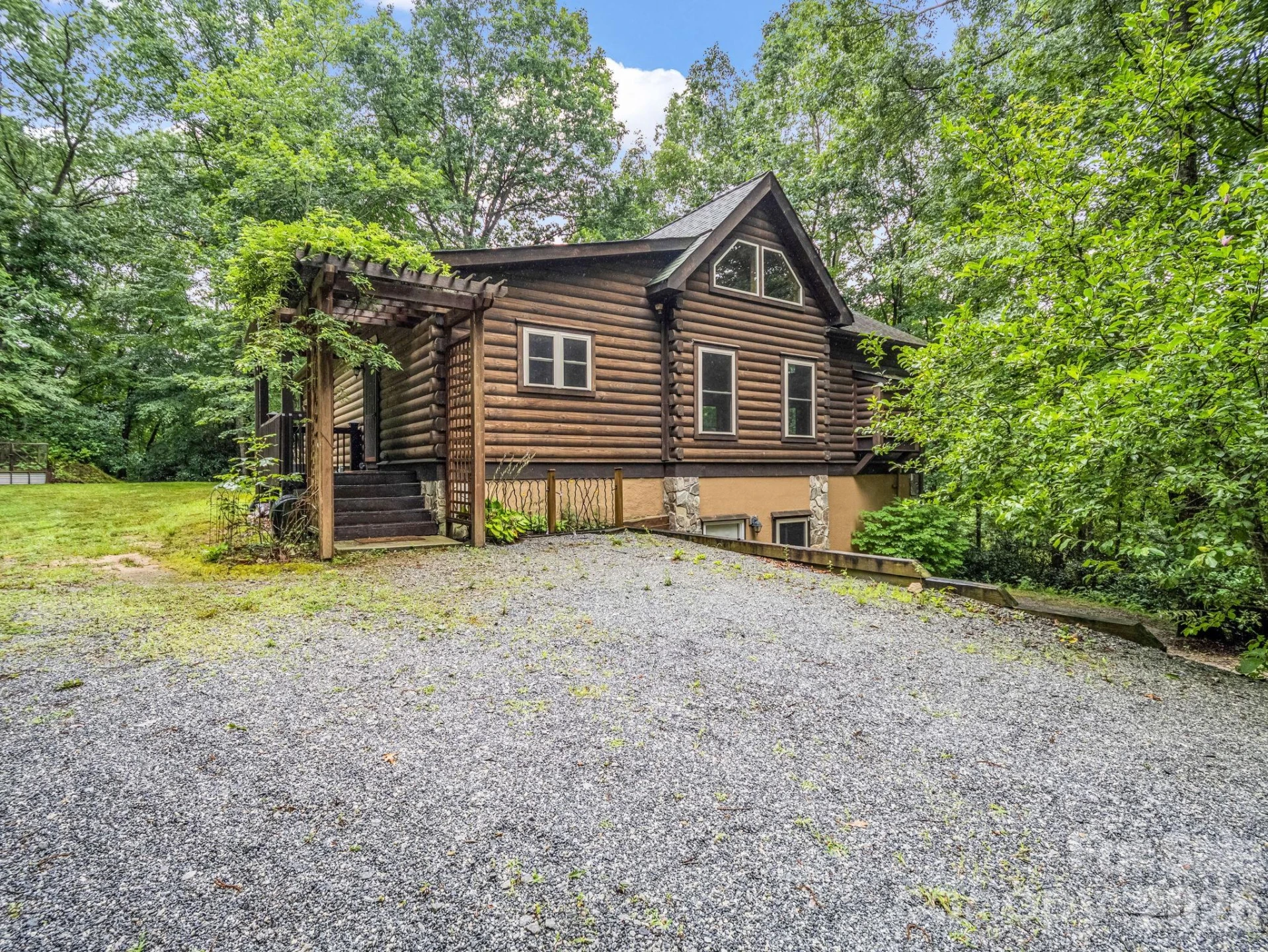 160 Sweetwater Ridge Road