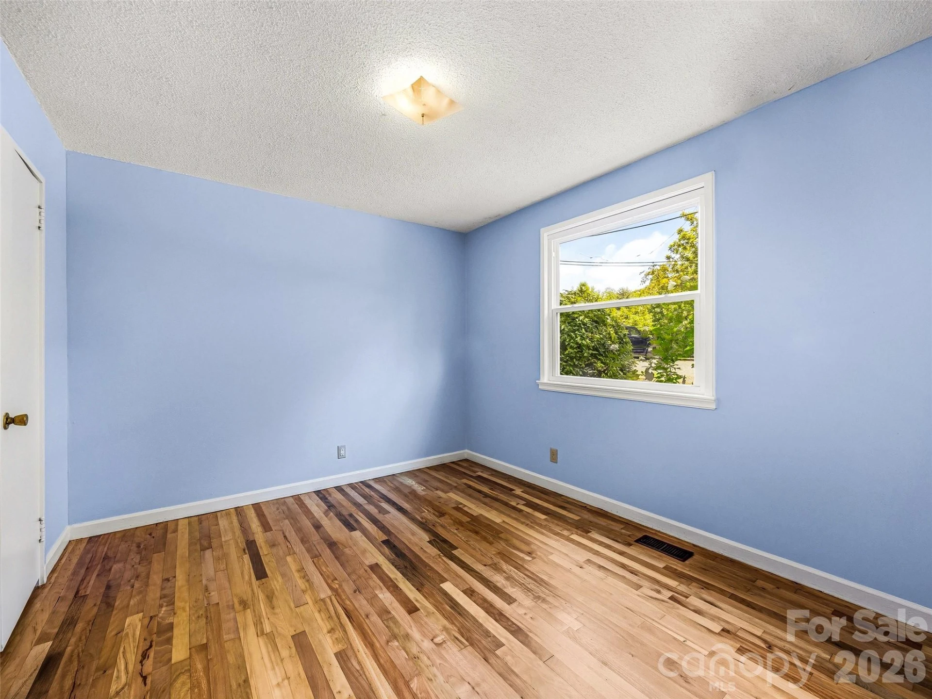 43 Trowbridge Lane - Photo 15