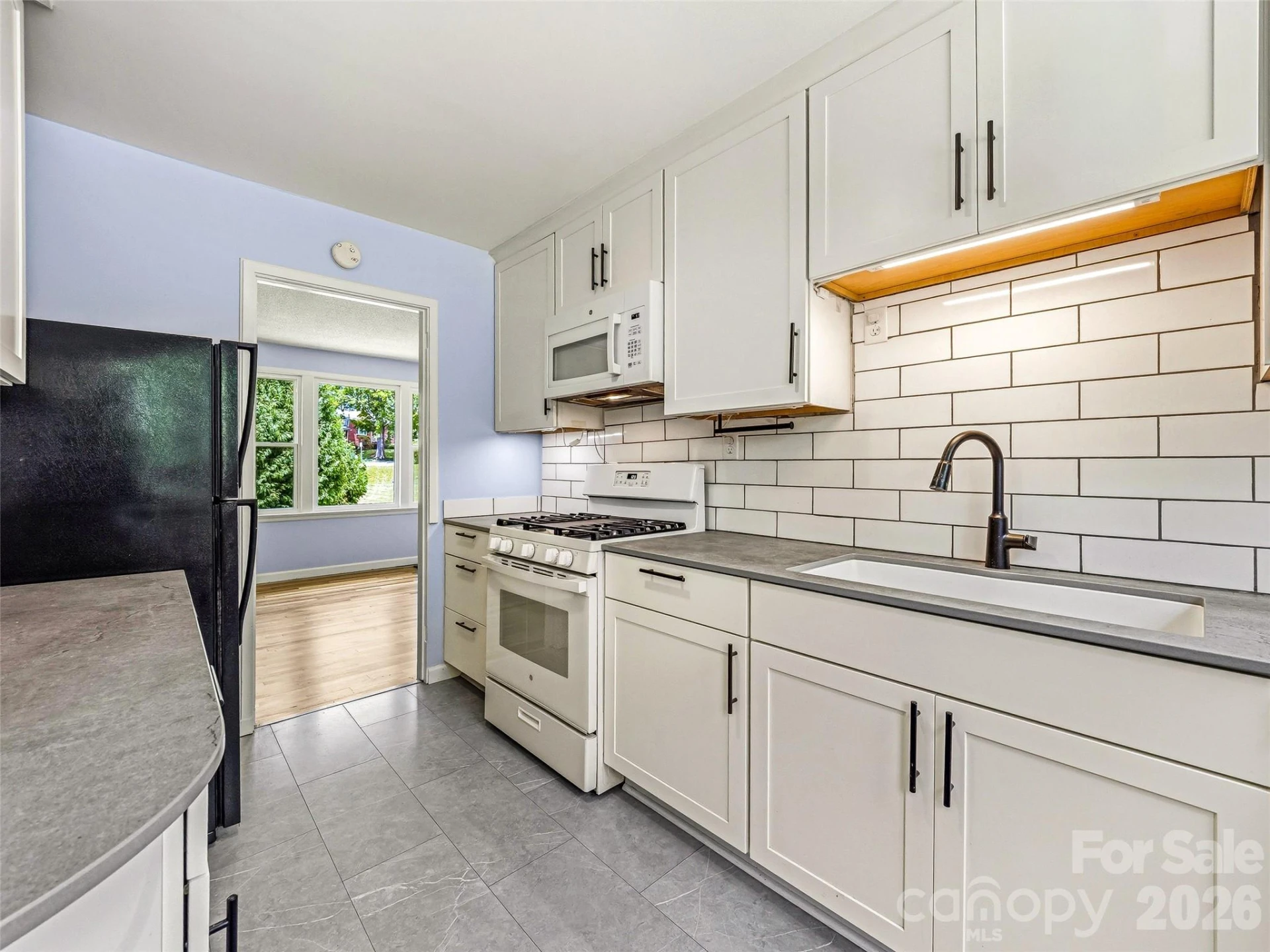 43 Trowbridge Lane - Photo 9
