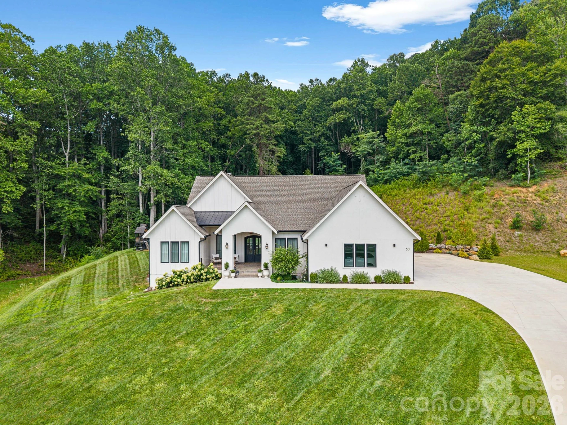 30 Bridgeway Drive - Photo 2