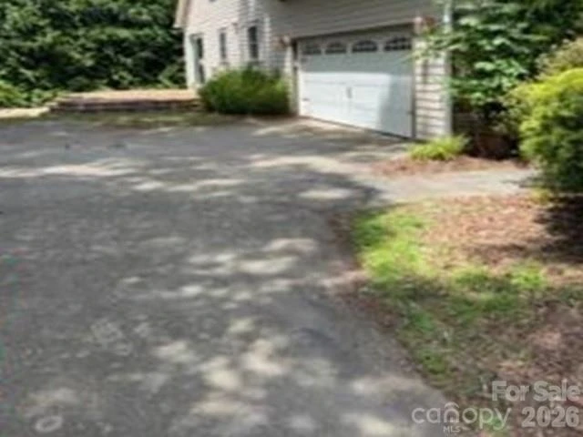 4 Sterling Oaks Drive - Photo 2