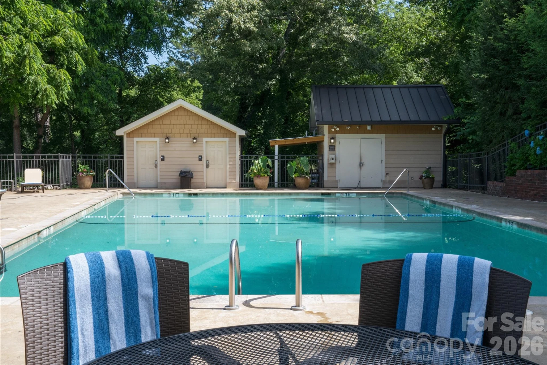 325 Bowling Park Road - Photo 8