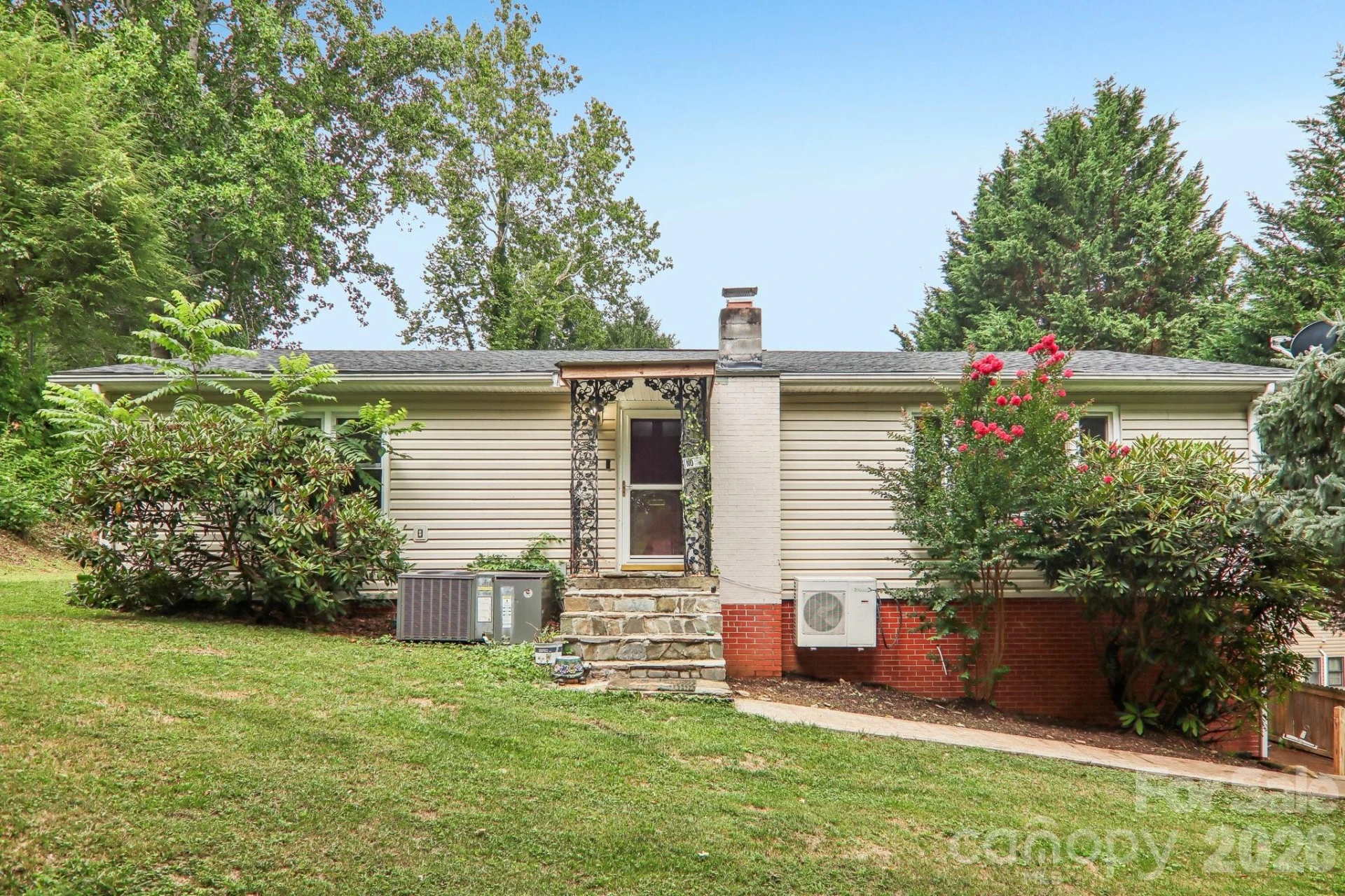 131 & 135 Boyd Avenue - Photo 2