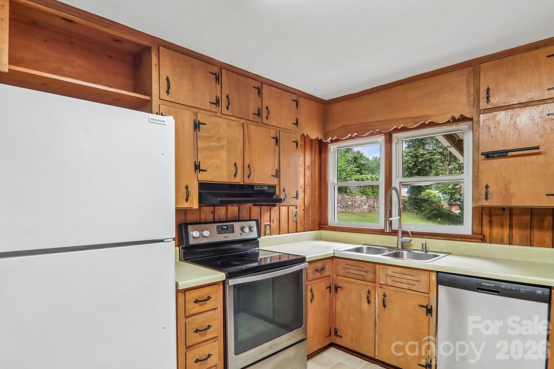 131 & 135 Boyd Avenue - Photo 16