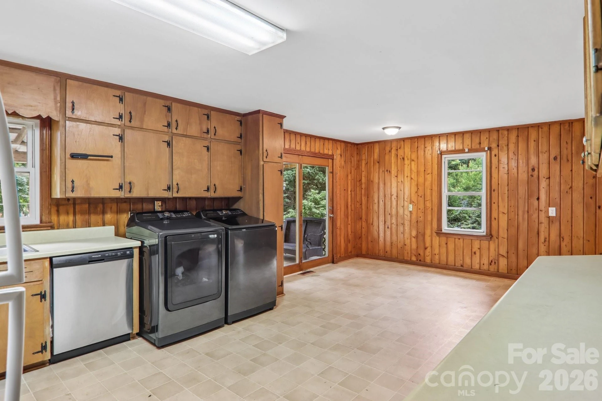 131 & 135 Boyd Avenue - Photo 17