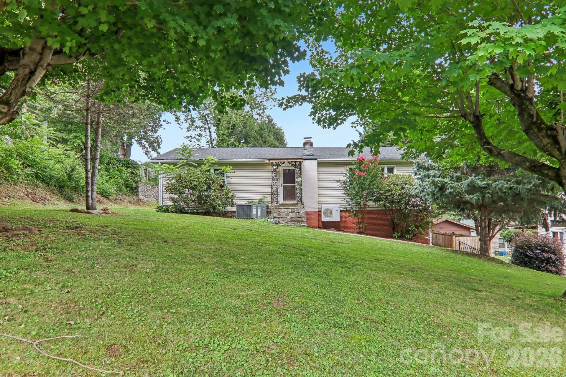 131 & 135 Boyd Avenue - Photo 3