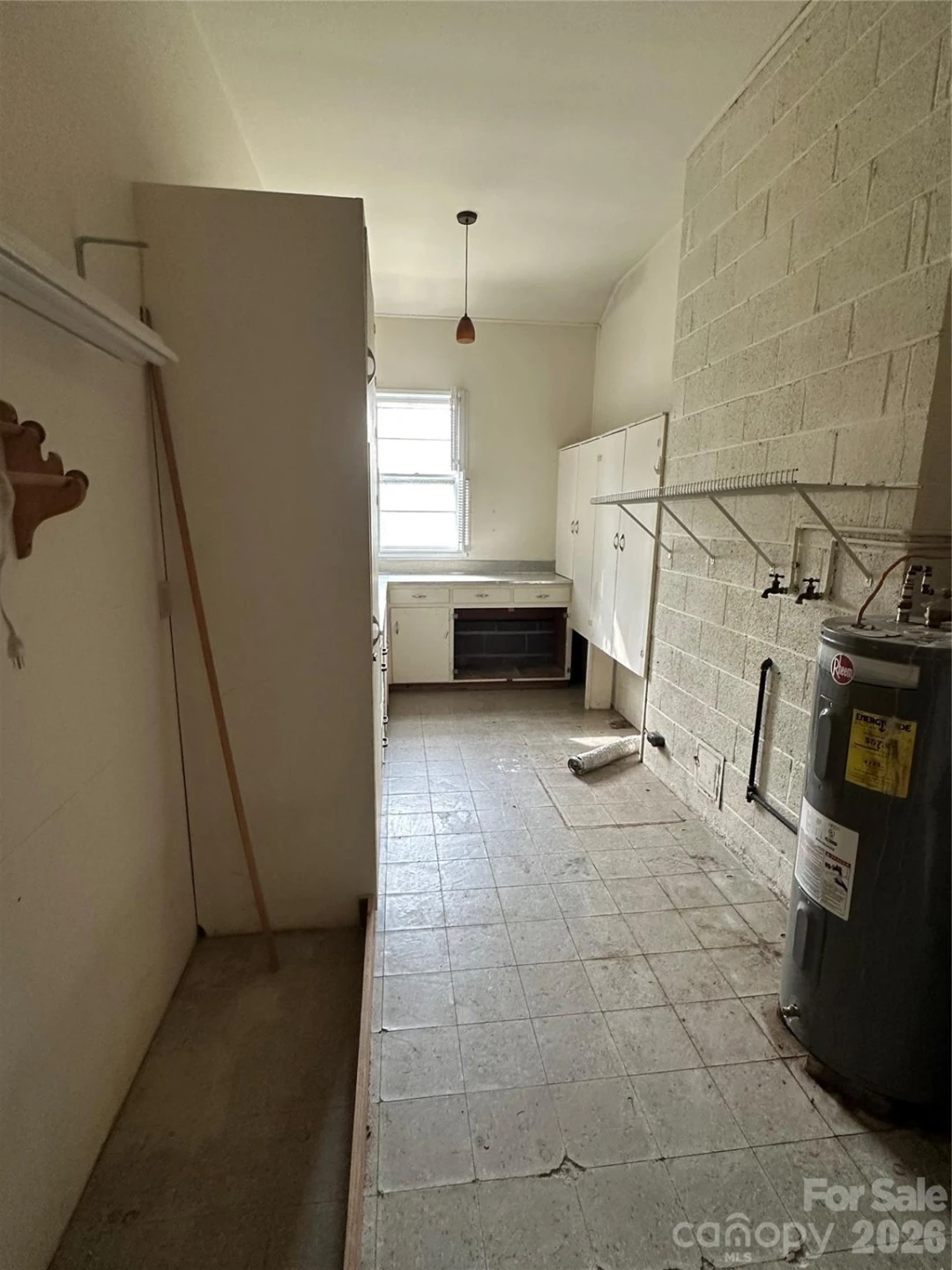 610 Enka Lake Road - Photo 11