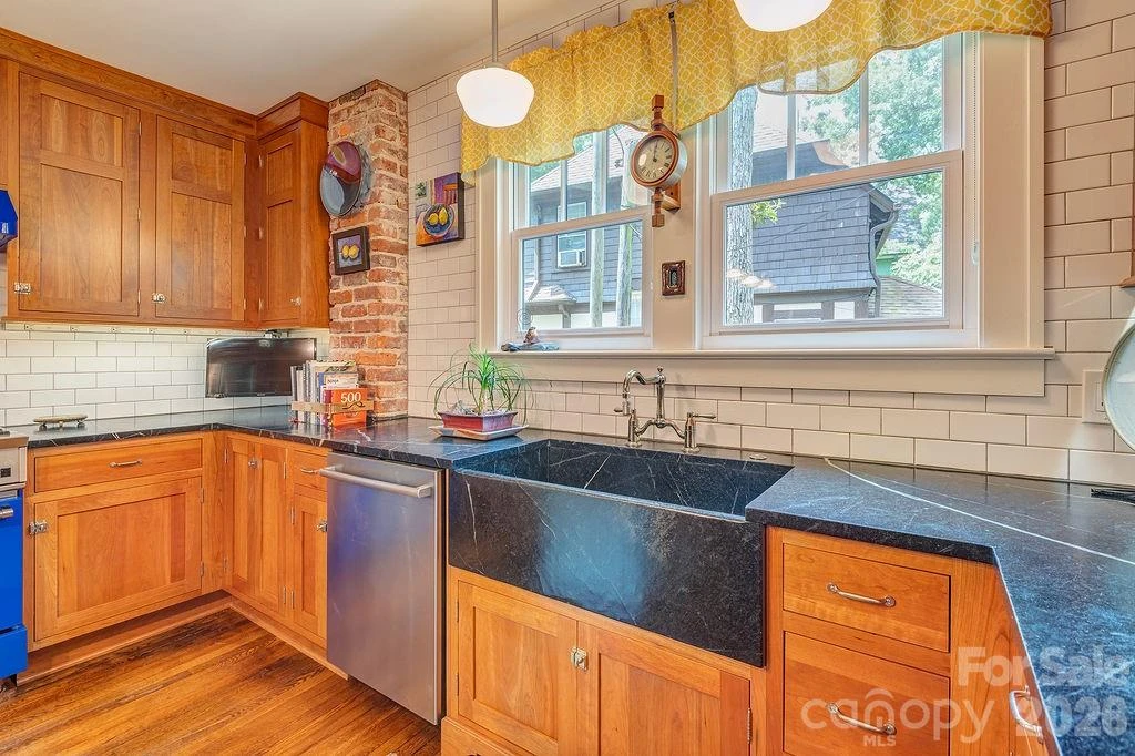 83 Tacoma Circle - Photo 13