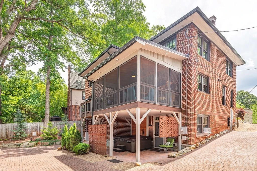 83 Tacoma Circle - Photo 3