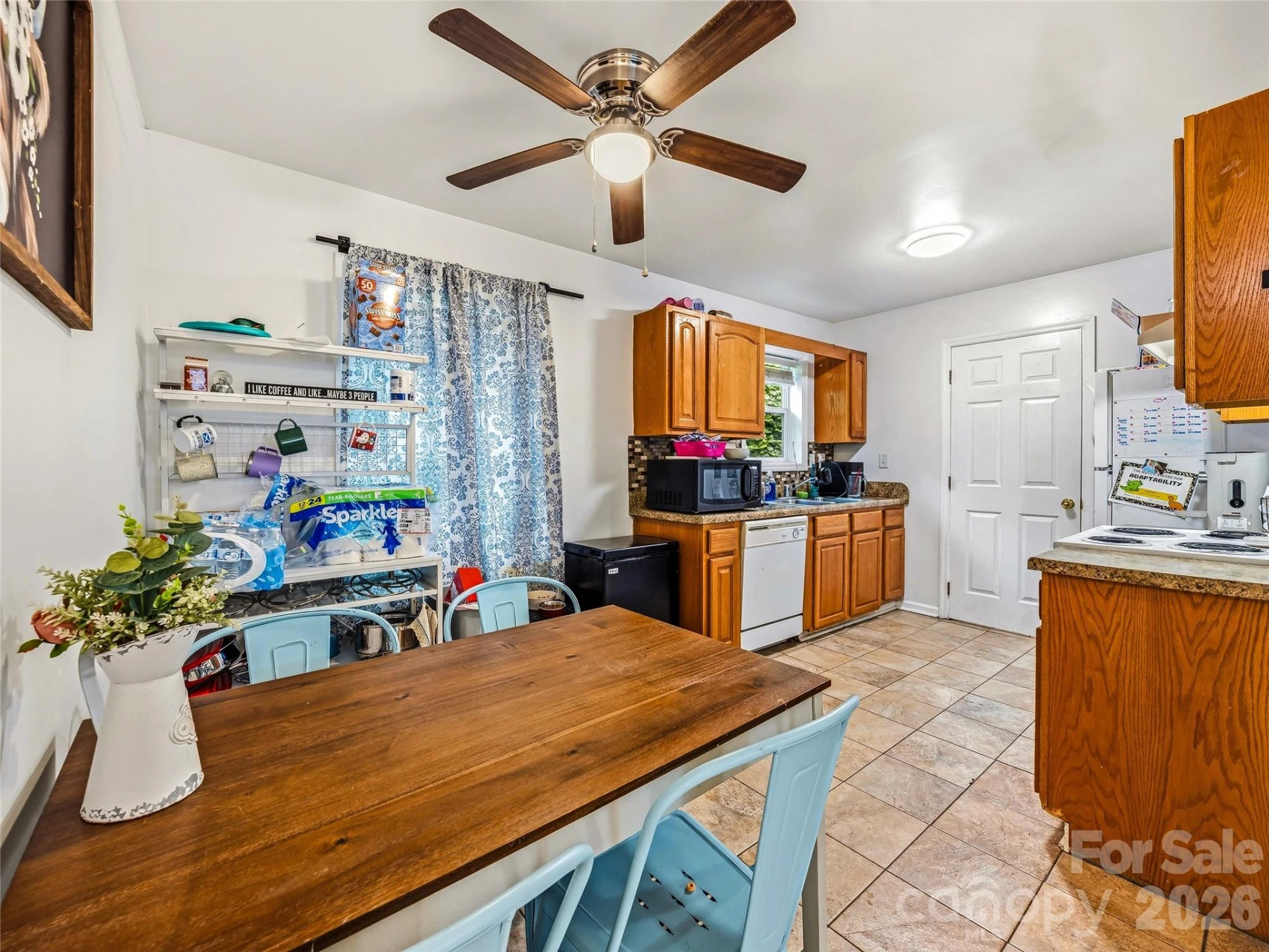 144 Hanover Street - Photo 24