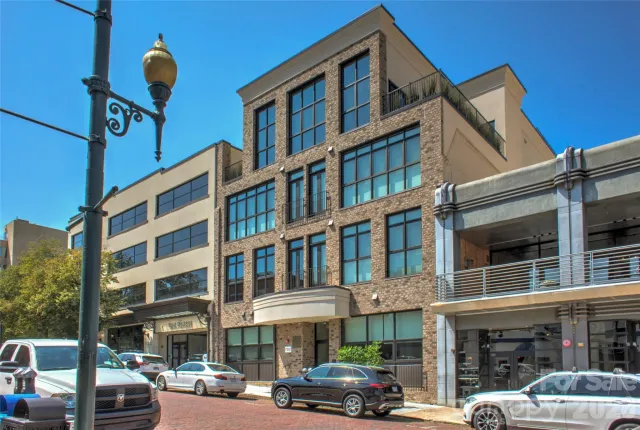 17 N Market Street, Asheville, NC, 28801