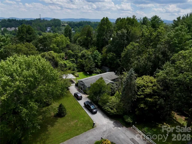 5 Dewberry Drive, Hendersonville, NC, 28792