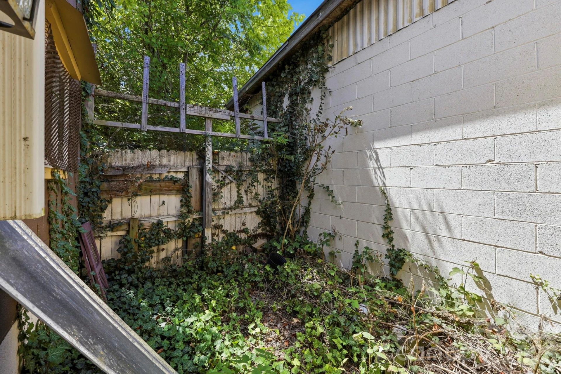 1358 W Main Street - Photo 27