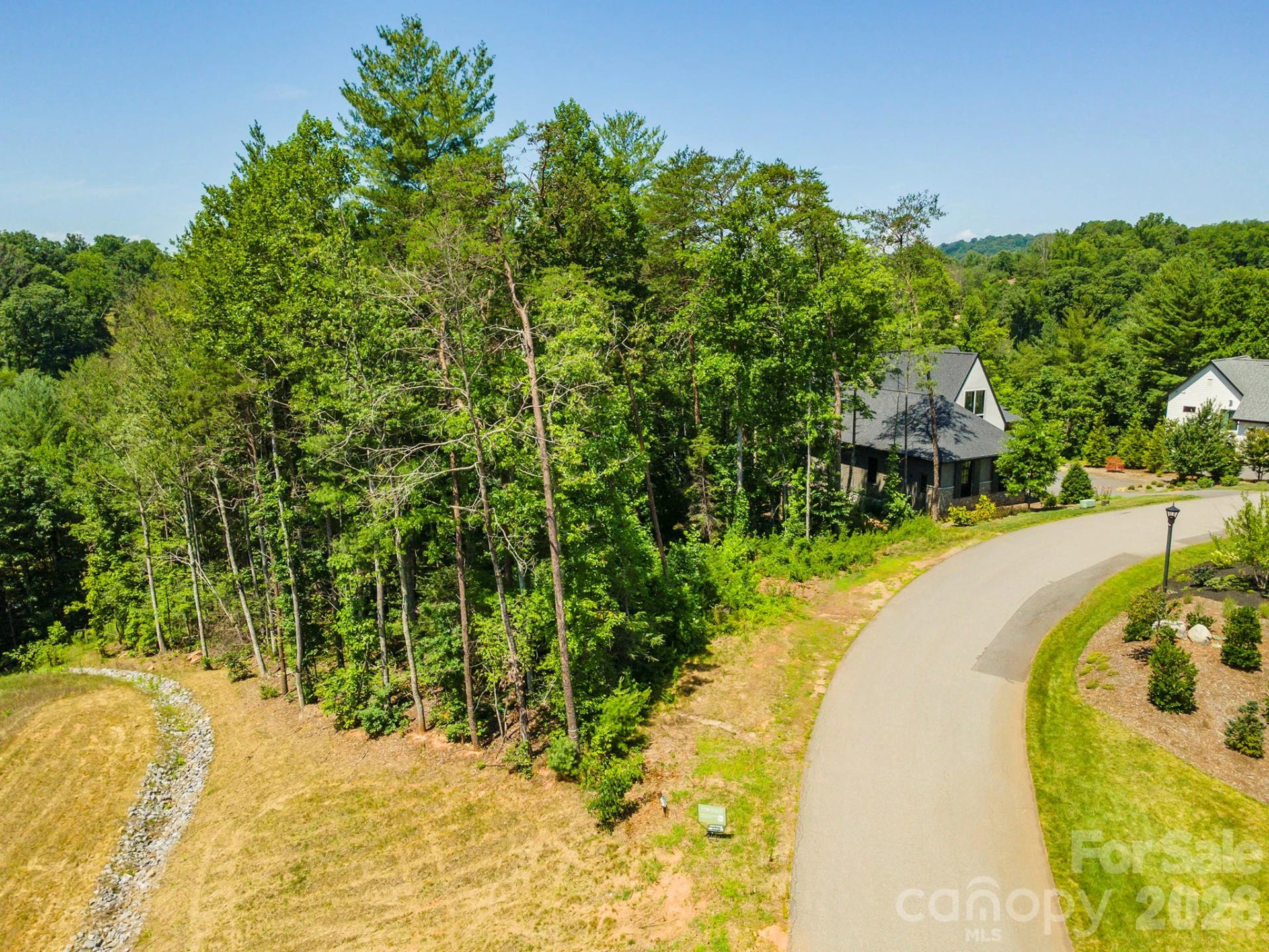 149 Riverbend Forest Drive #6 - Photo 2