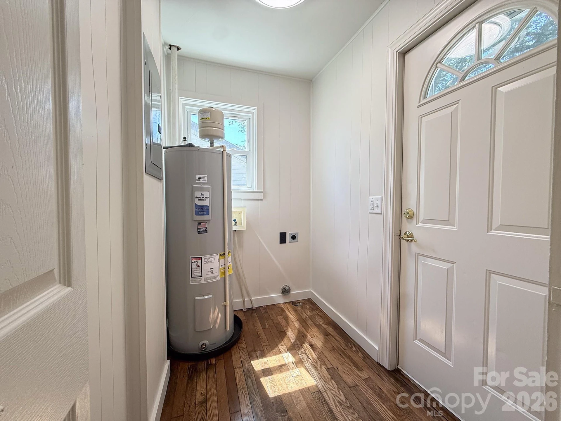 331 Probart Street - Photo 14