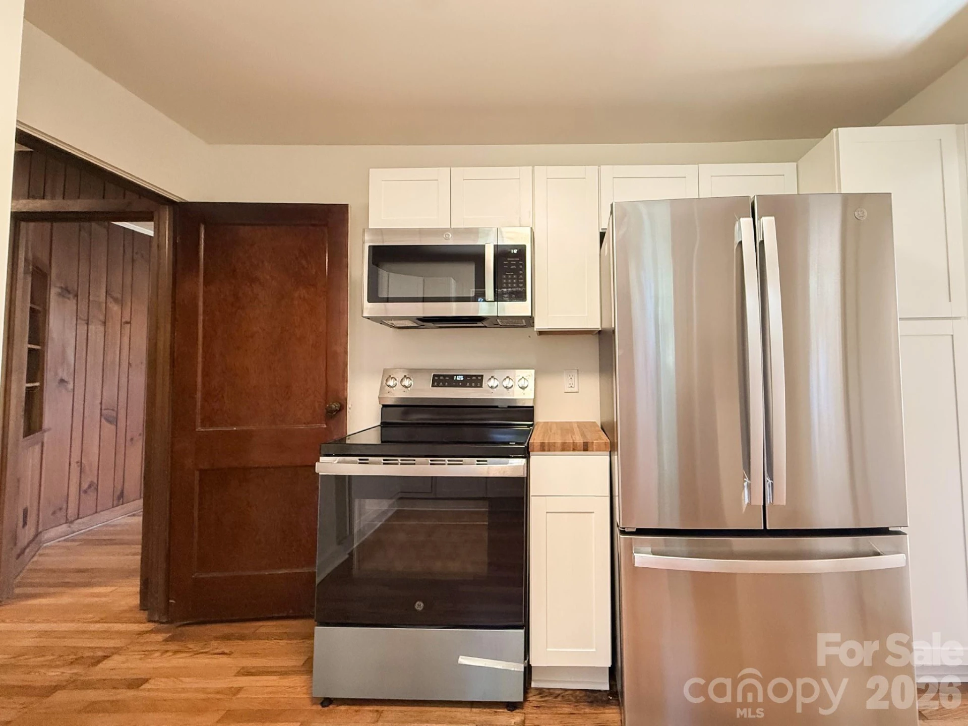 331 Probart Street - Photo 3