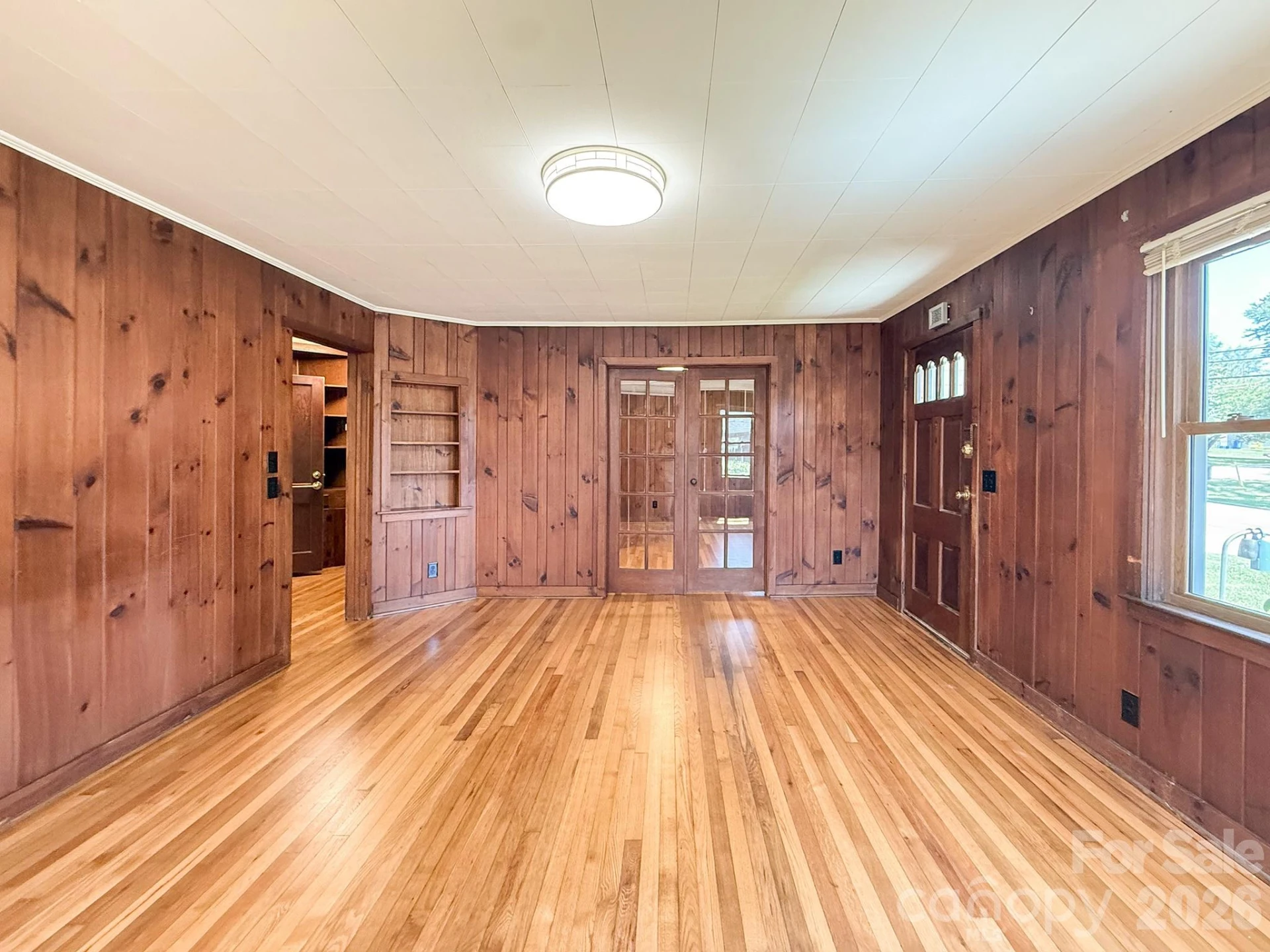 331 Probart Street - Photo 8