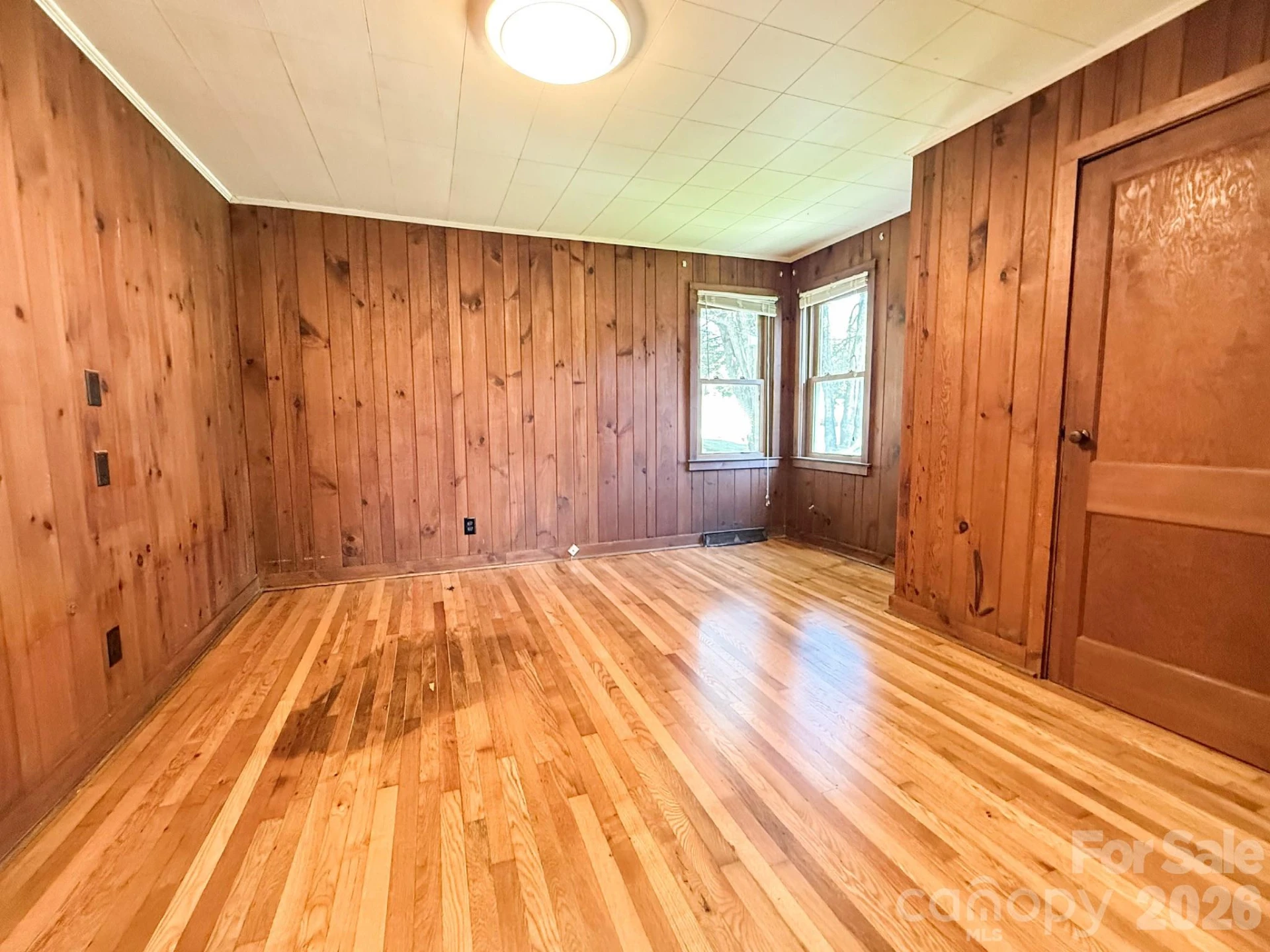 331 Probart Street - Photo 9