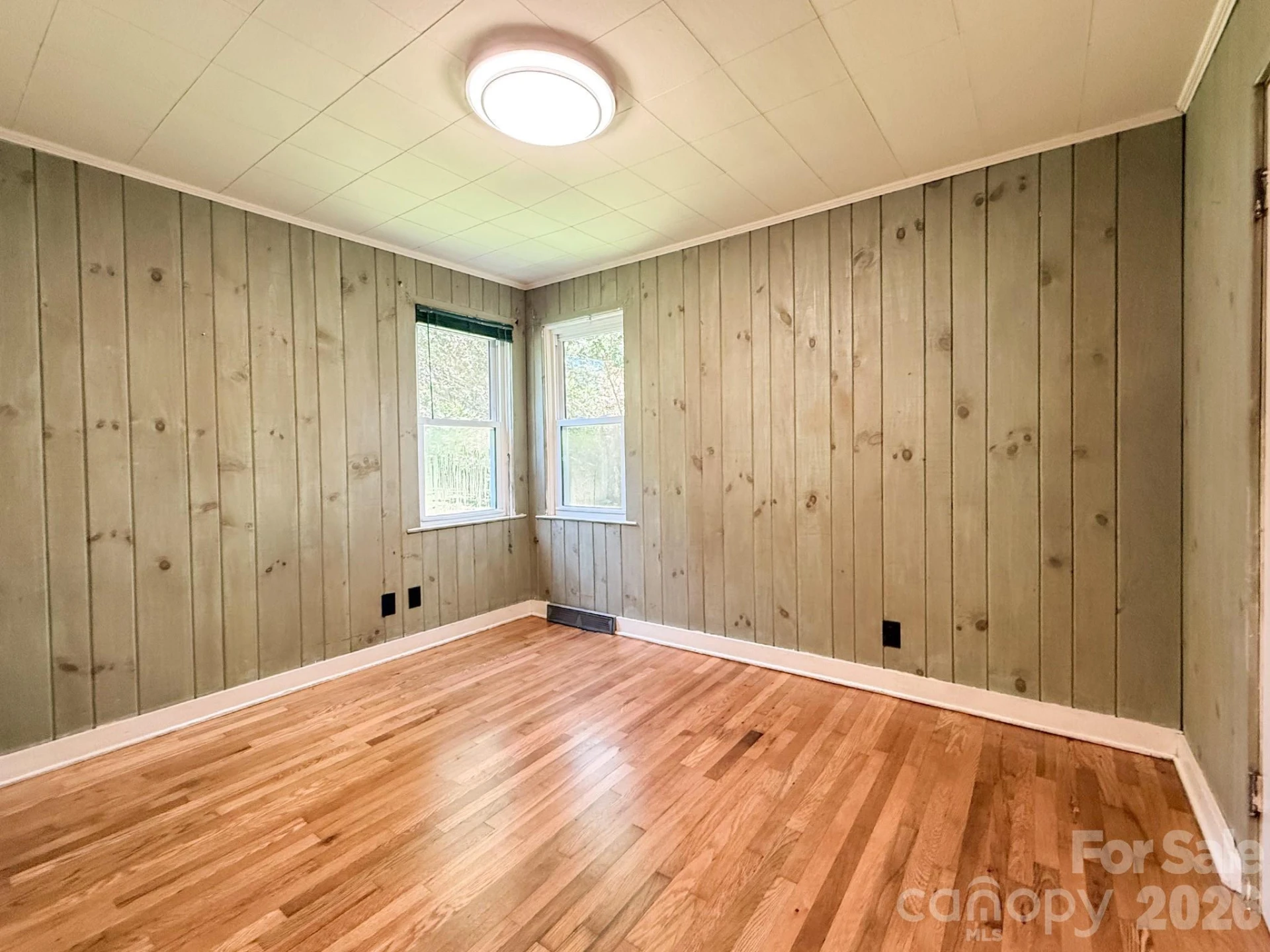 331 Probart Street - Photo 10