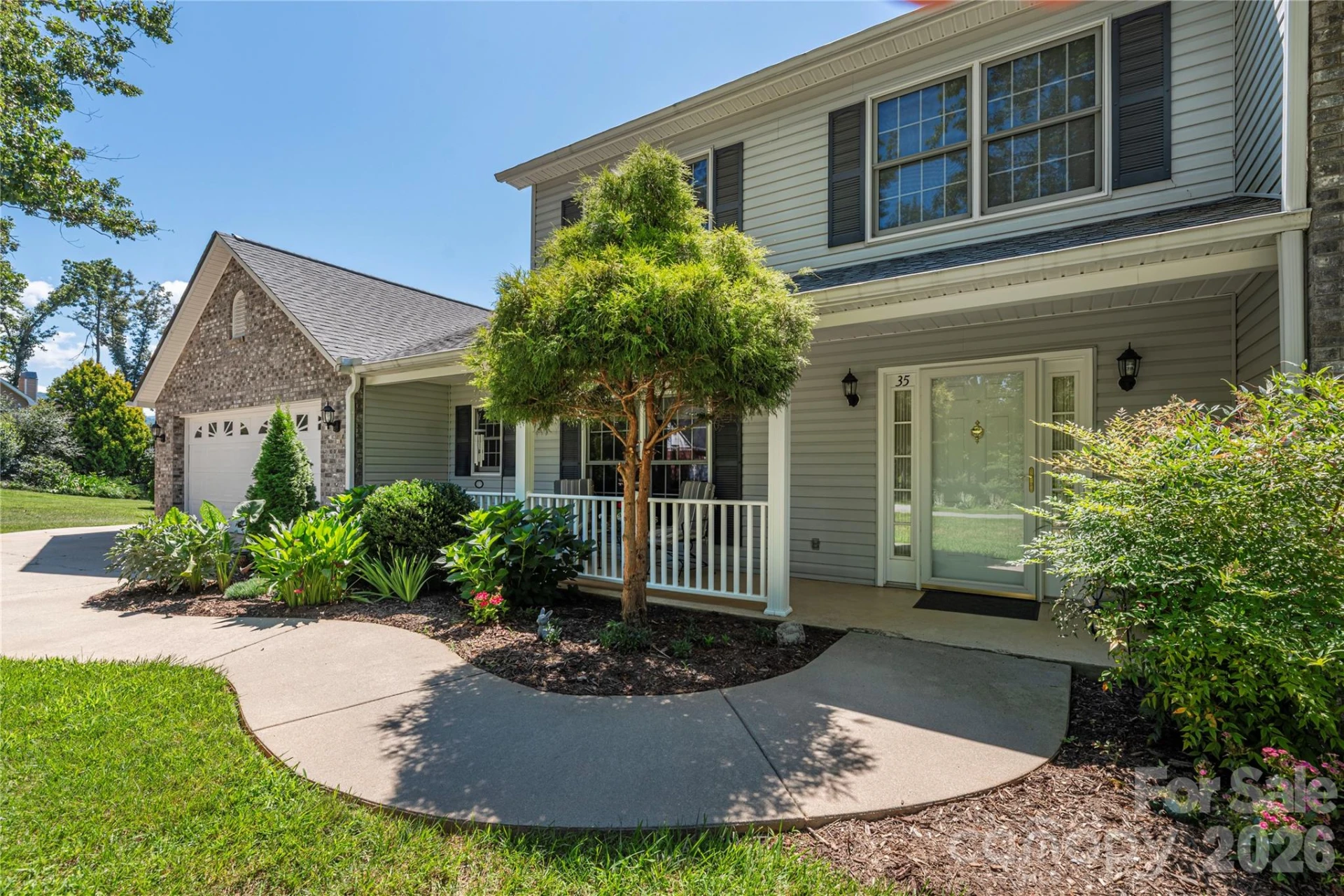 35 Forest Knoll Drive - Photo 4