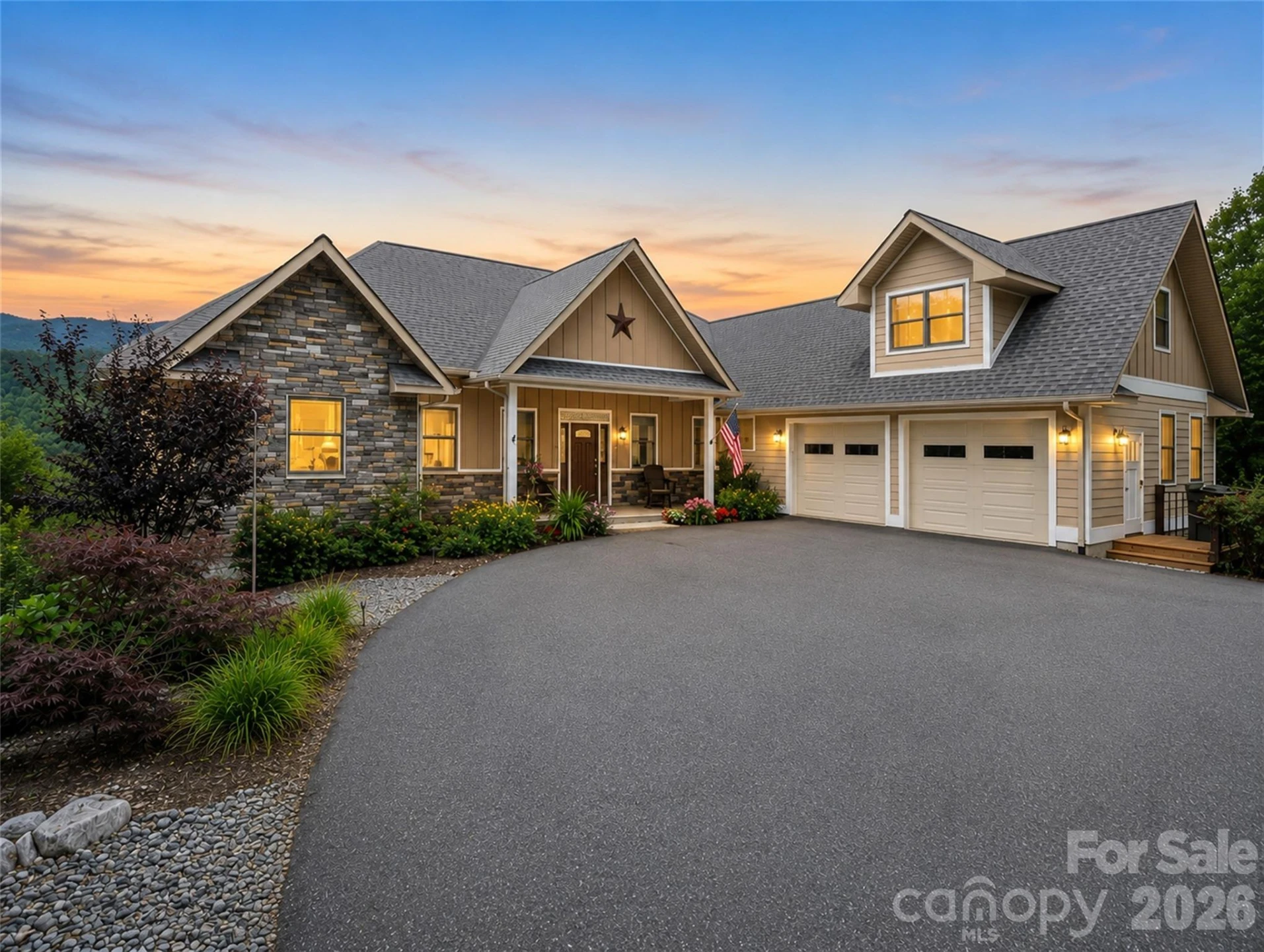930 Big Raven Lane - Photo 2