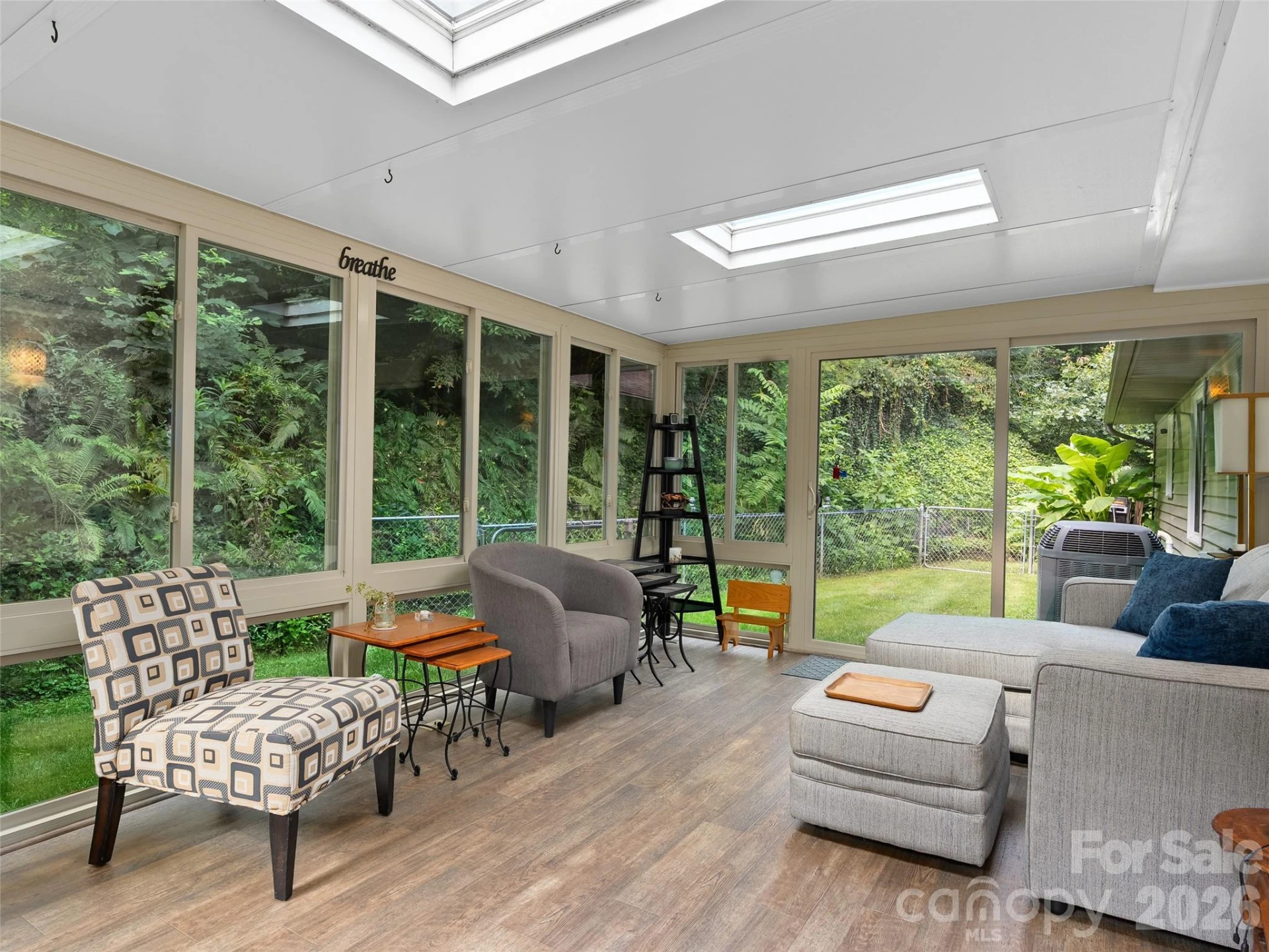 462 Farley Street - Photo 14