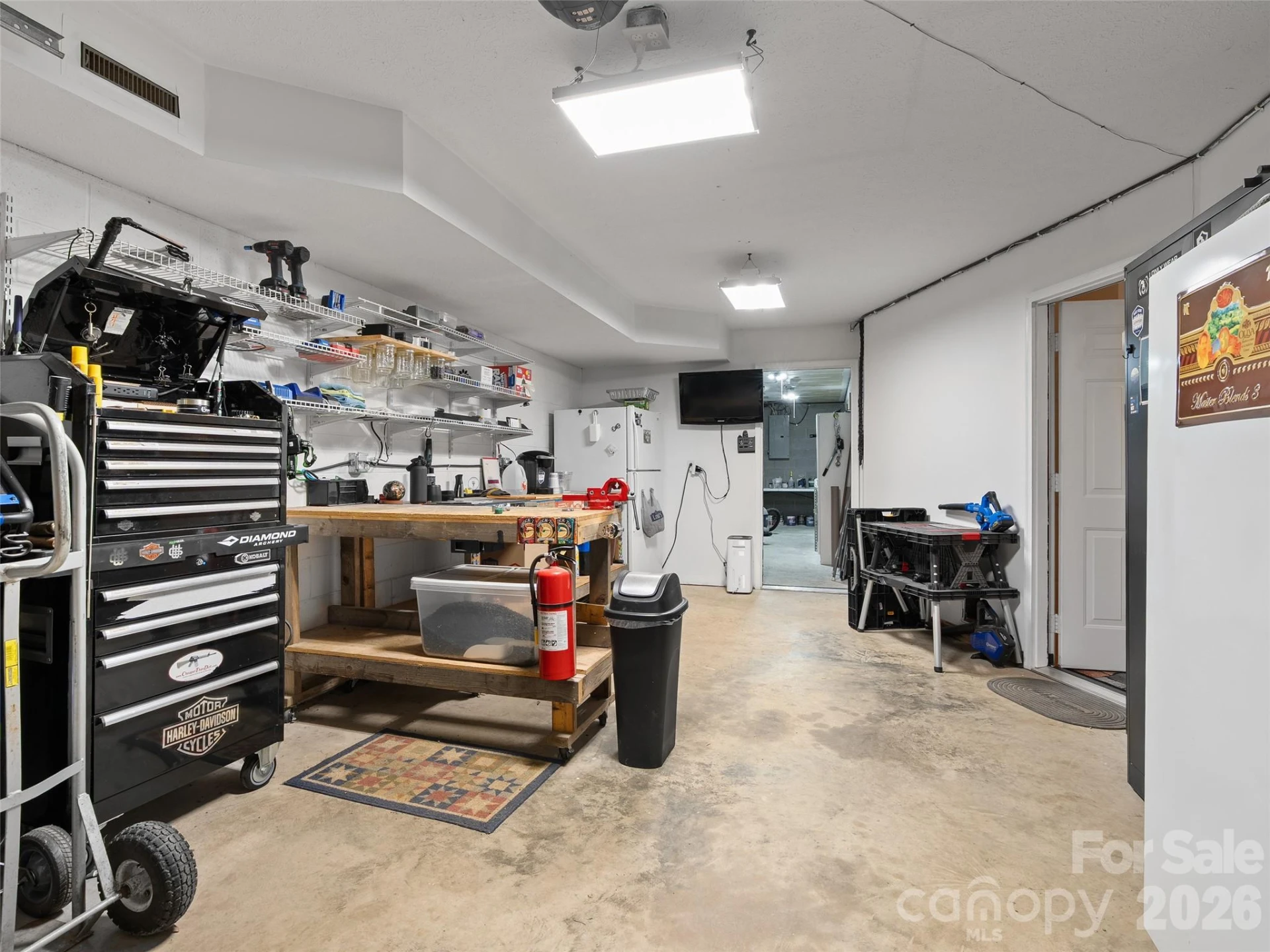 462 Farley Street - Photo 29