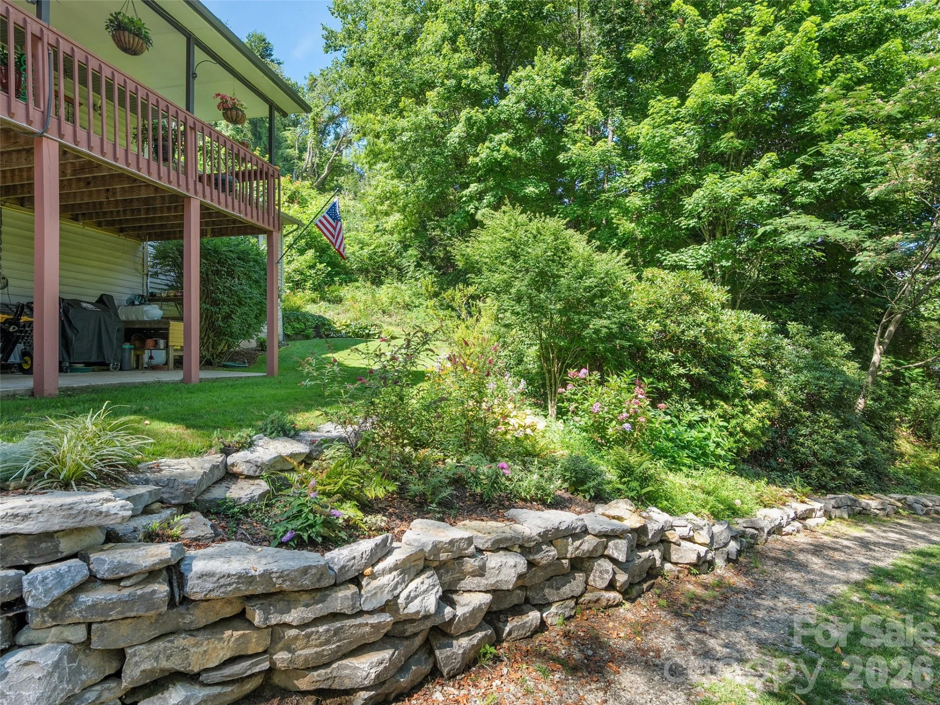 462 Farley Street - Photo 32