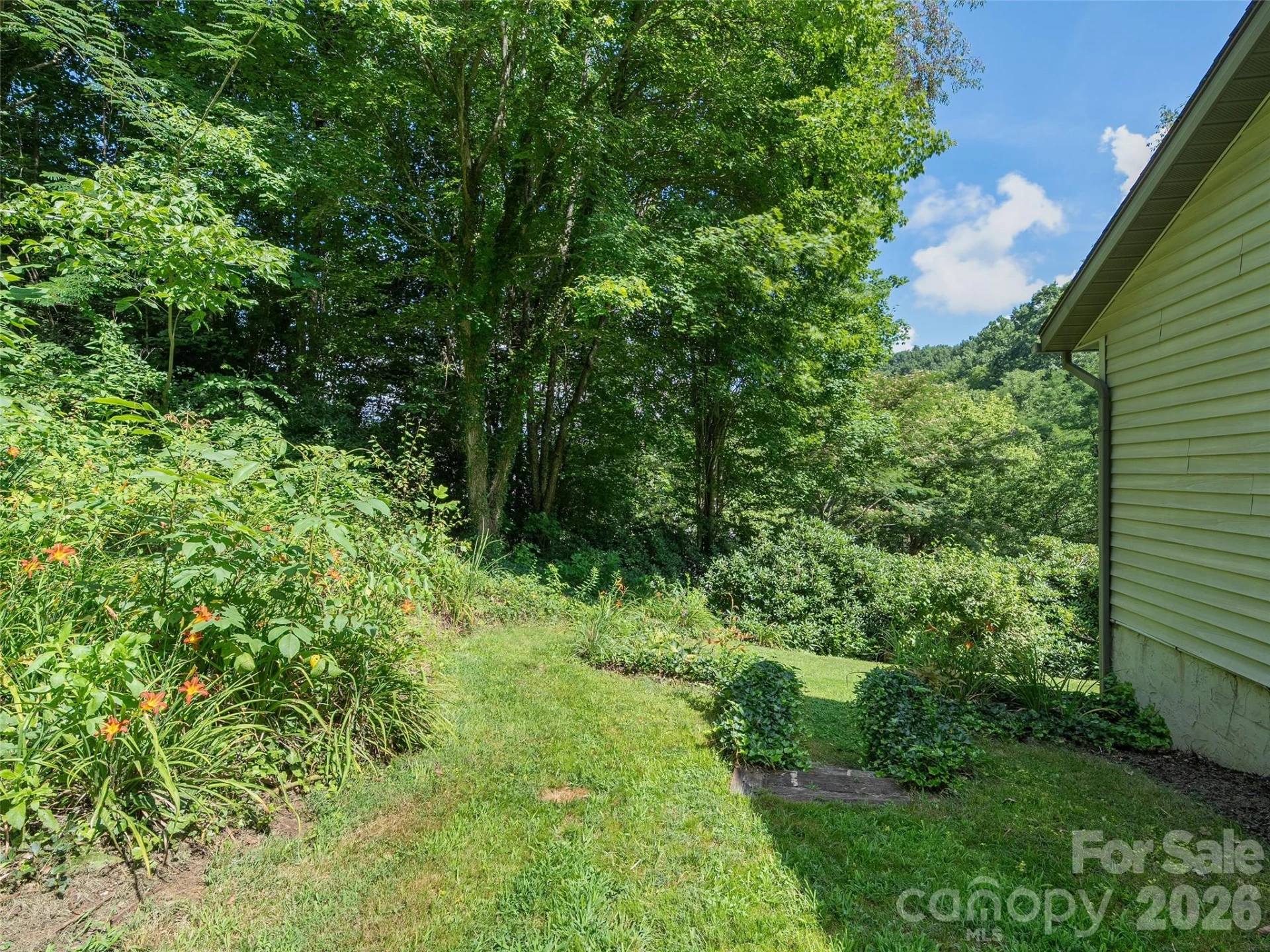 462 Farley Street - Photo 34