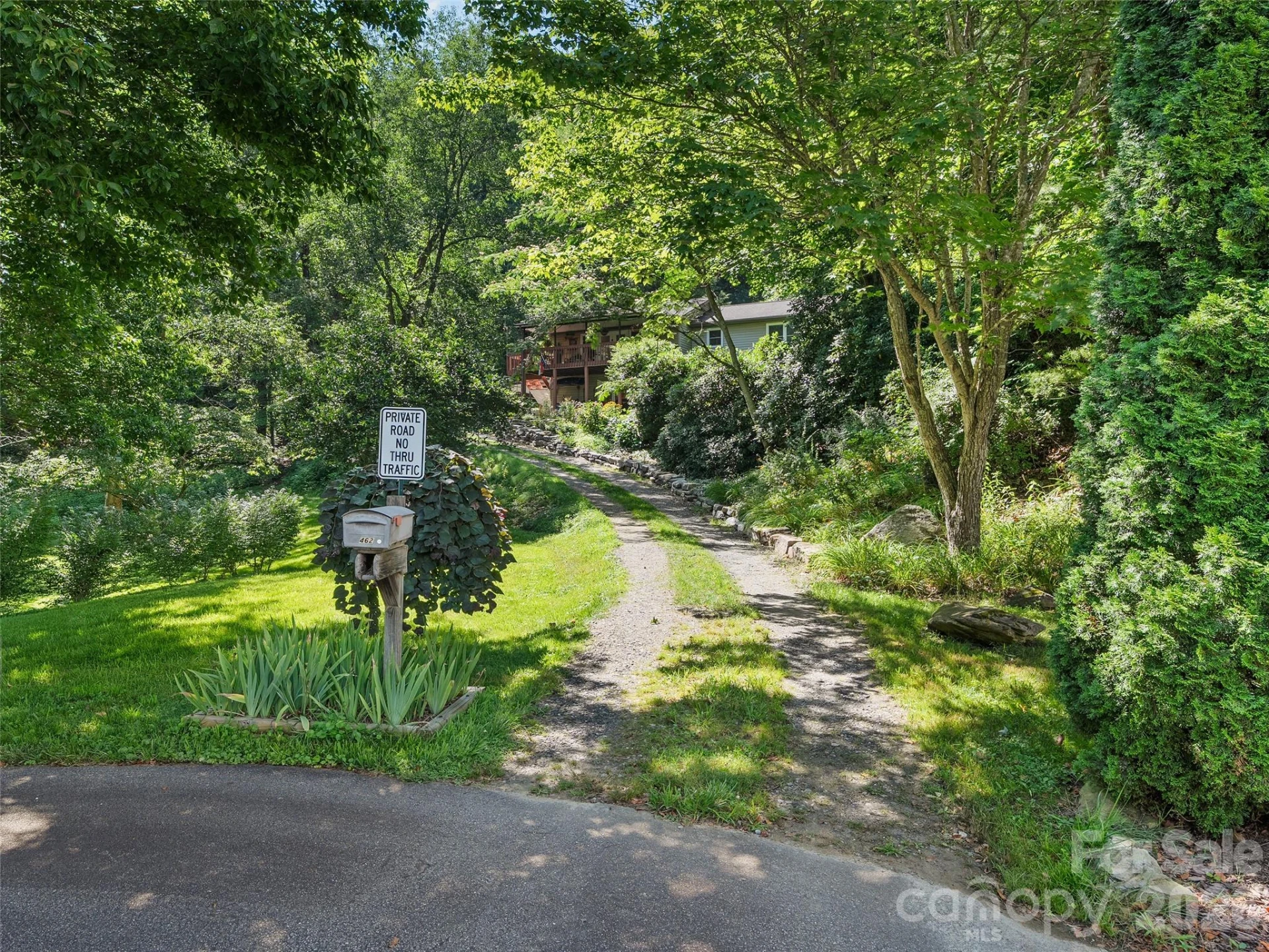462 Farley Street - Photo 39
