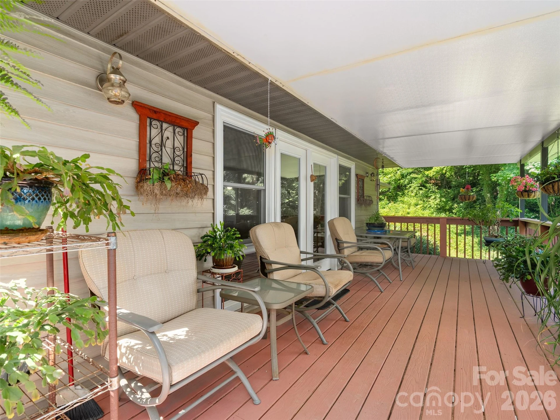 462 Farley Street - Photo 6