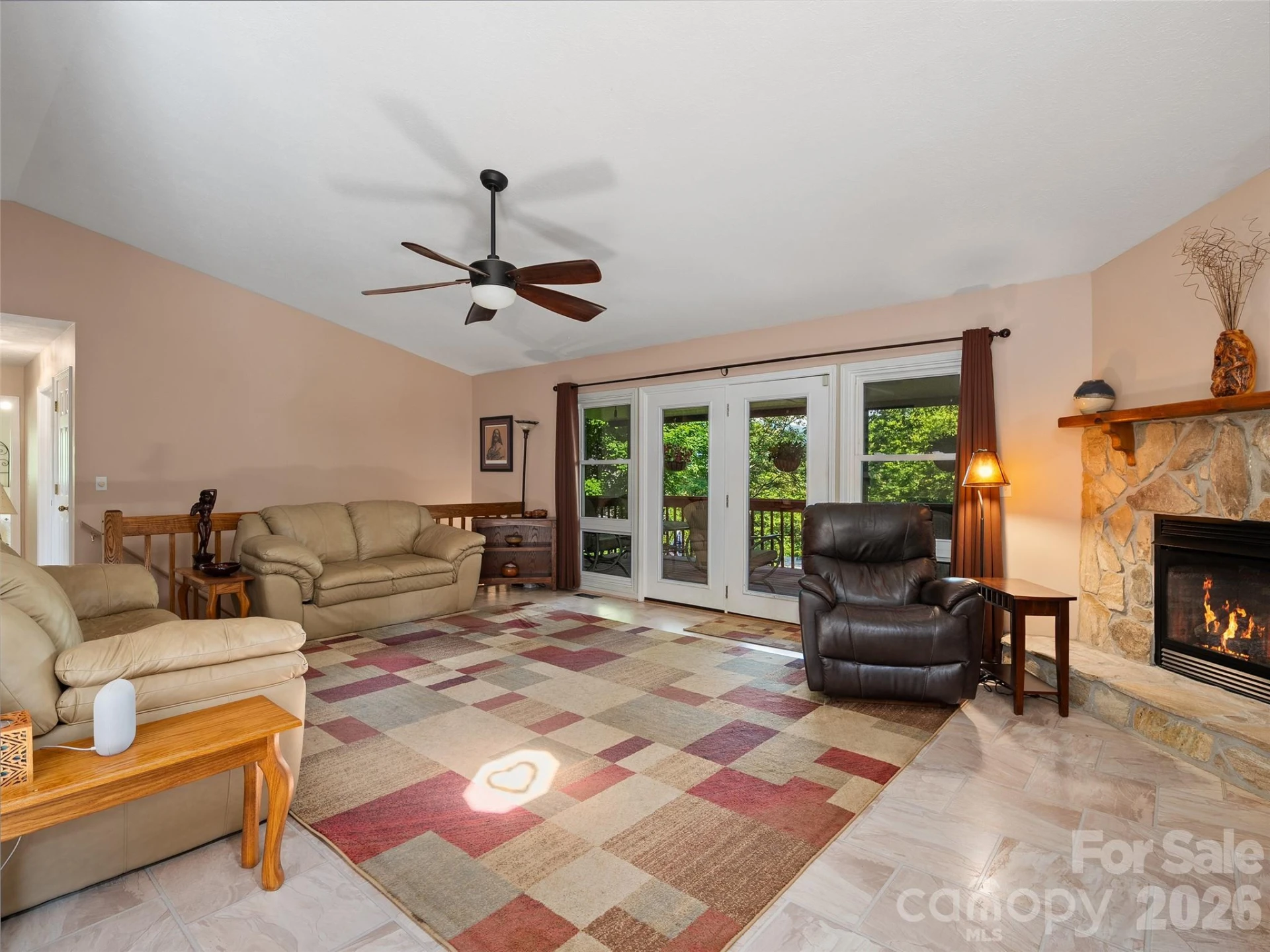462 Farley Street - Photo 7