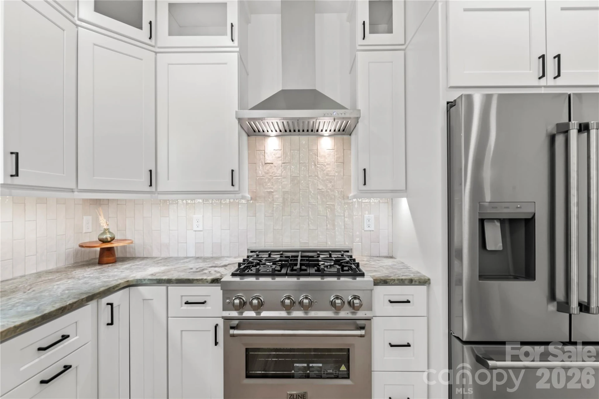 93 Martha Avenue #10 - Photo 4