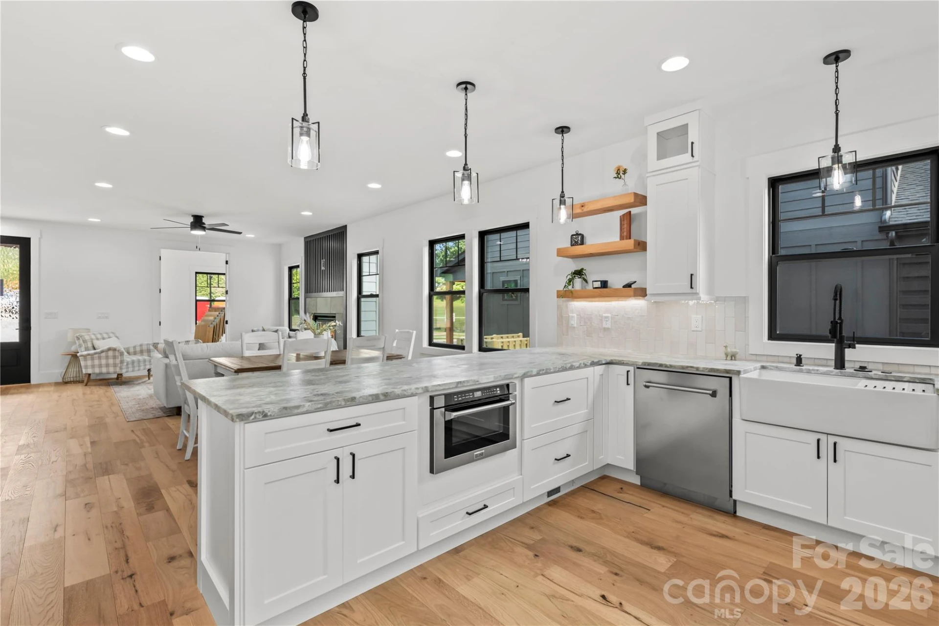 93 Martha Avenue #10 - Photo 7