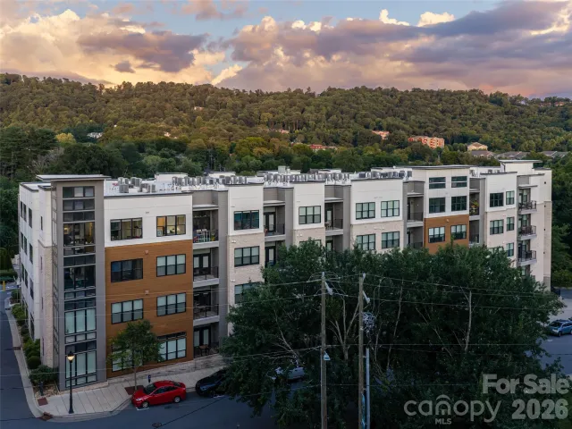 55 S Market Street, Asheville, NC, 28801