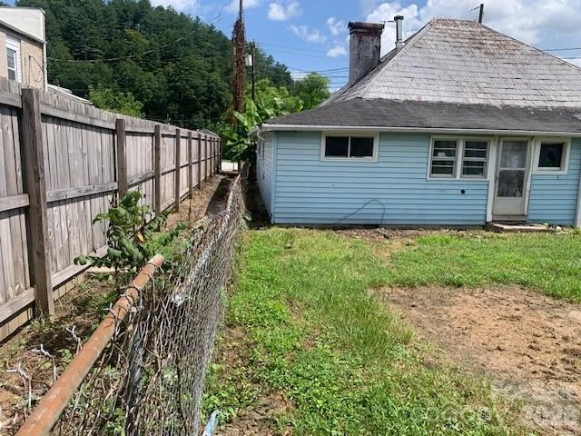 28 W CHESTNUT Street - Photo 4