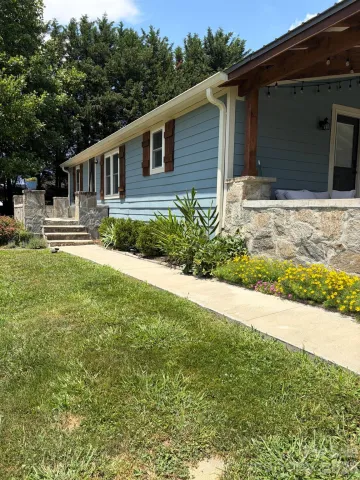 213 Sandy Creek Court, Hendersonville, NC, 28792