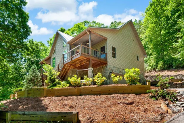 179 Rock Spring Road, Lake Lure, NC, 28746