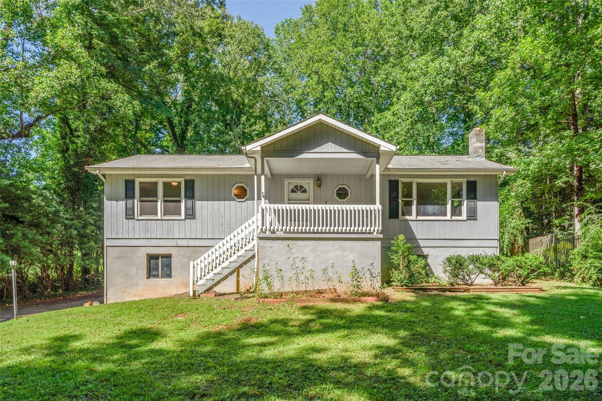 33 Baker Drive - Photo 2