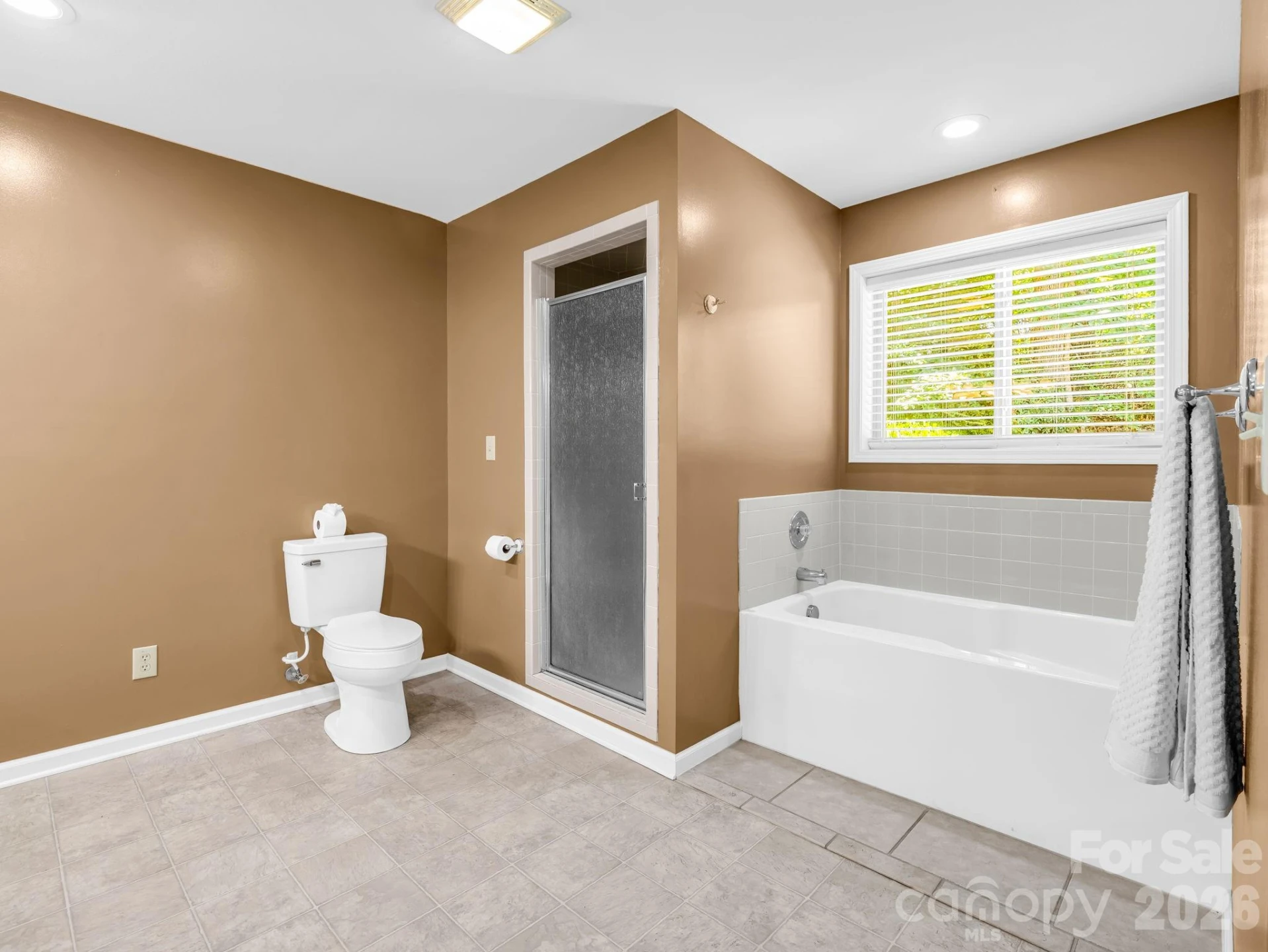 203 Treetops Lane - Photo 26