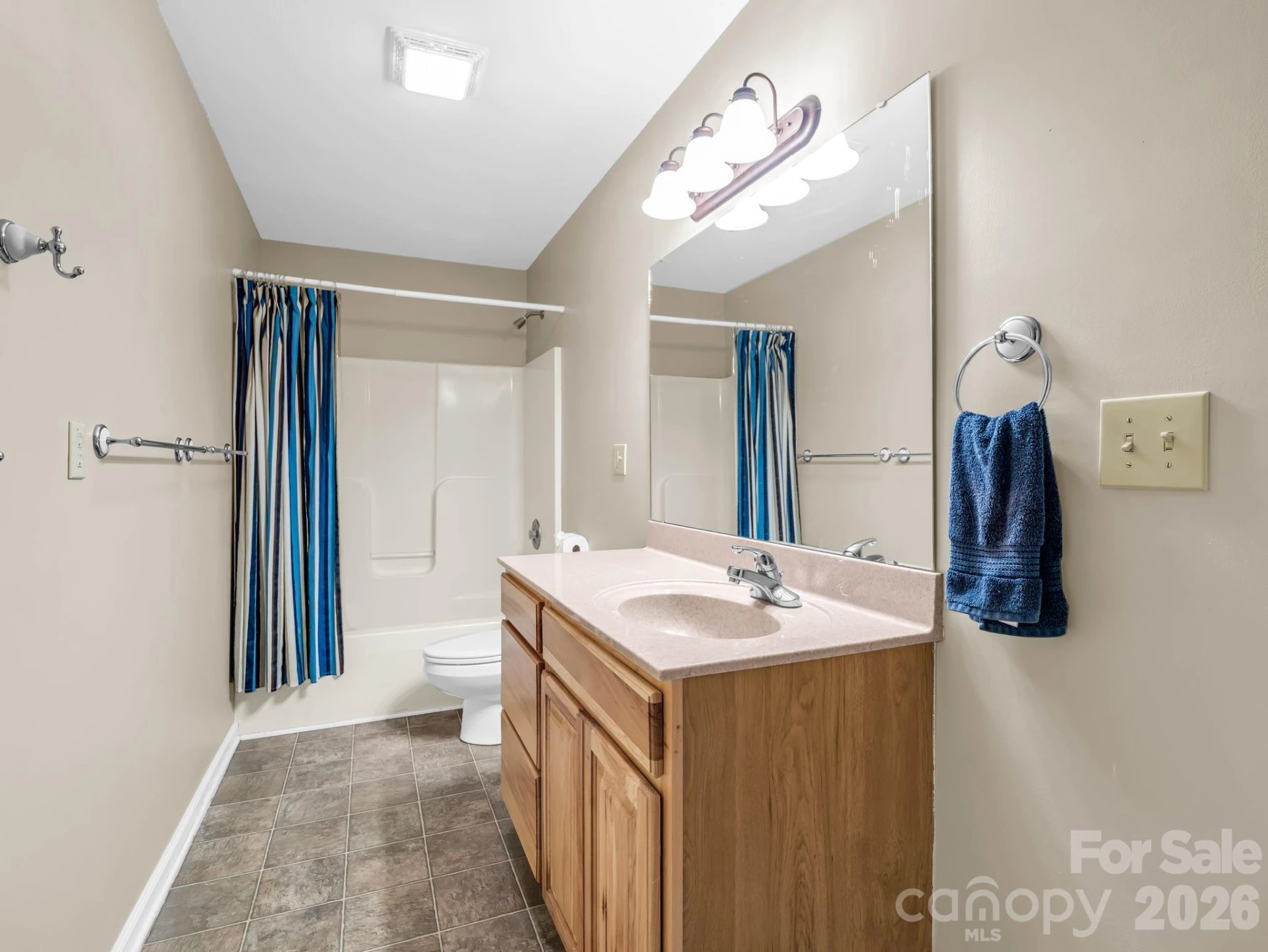 203 Treetops Lane - Photo 35