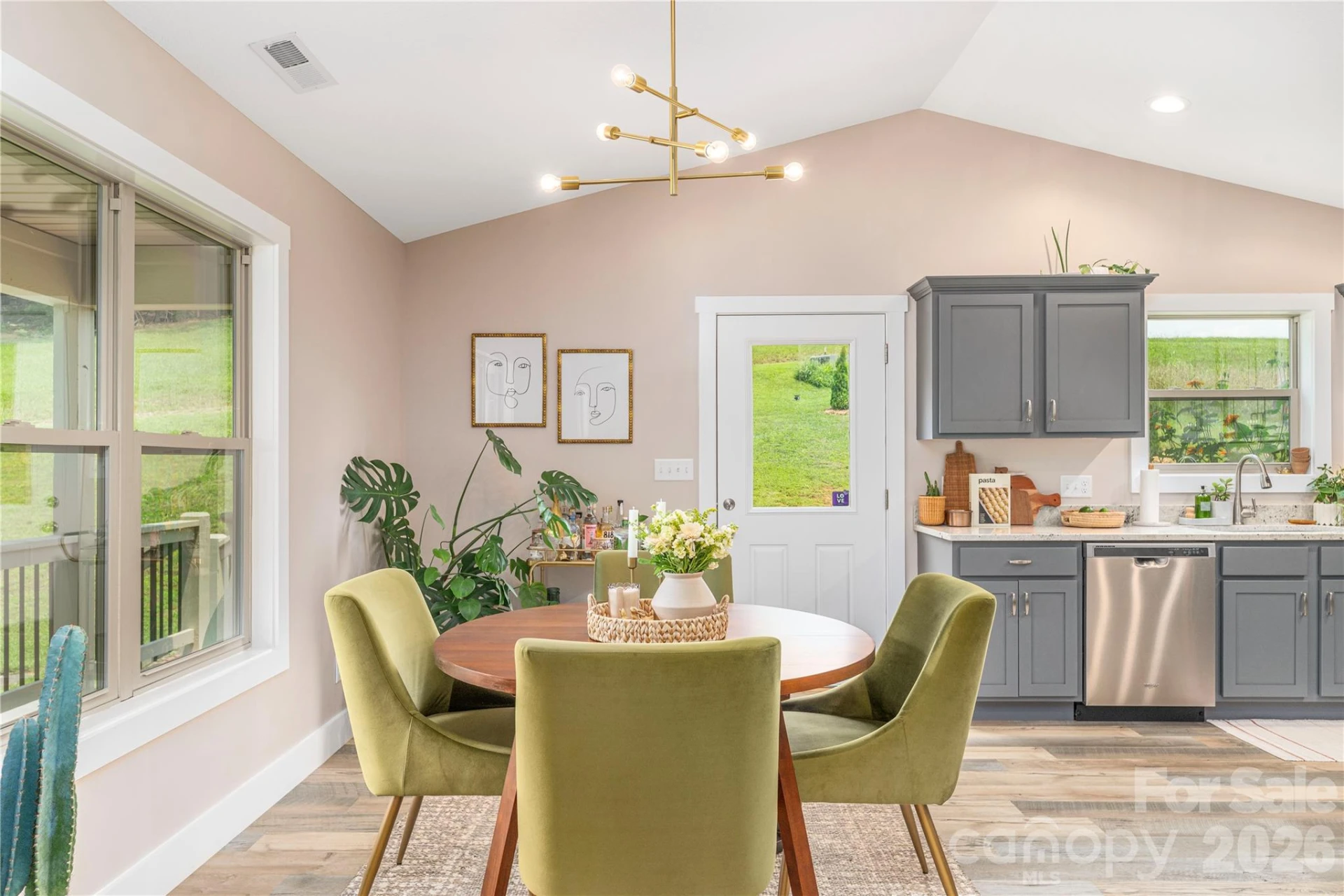 38 Sunrise Drive - Photo 9
