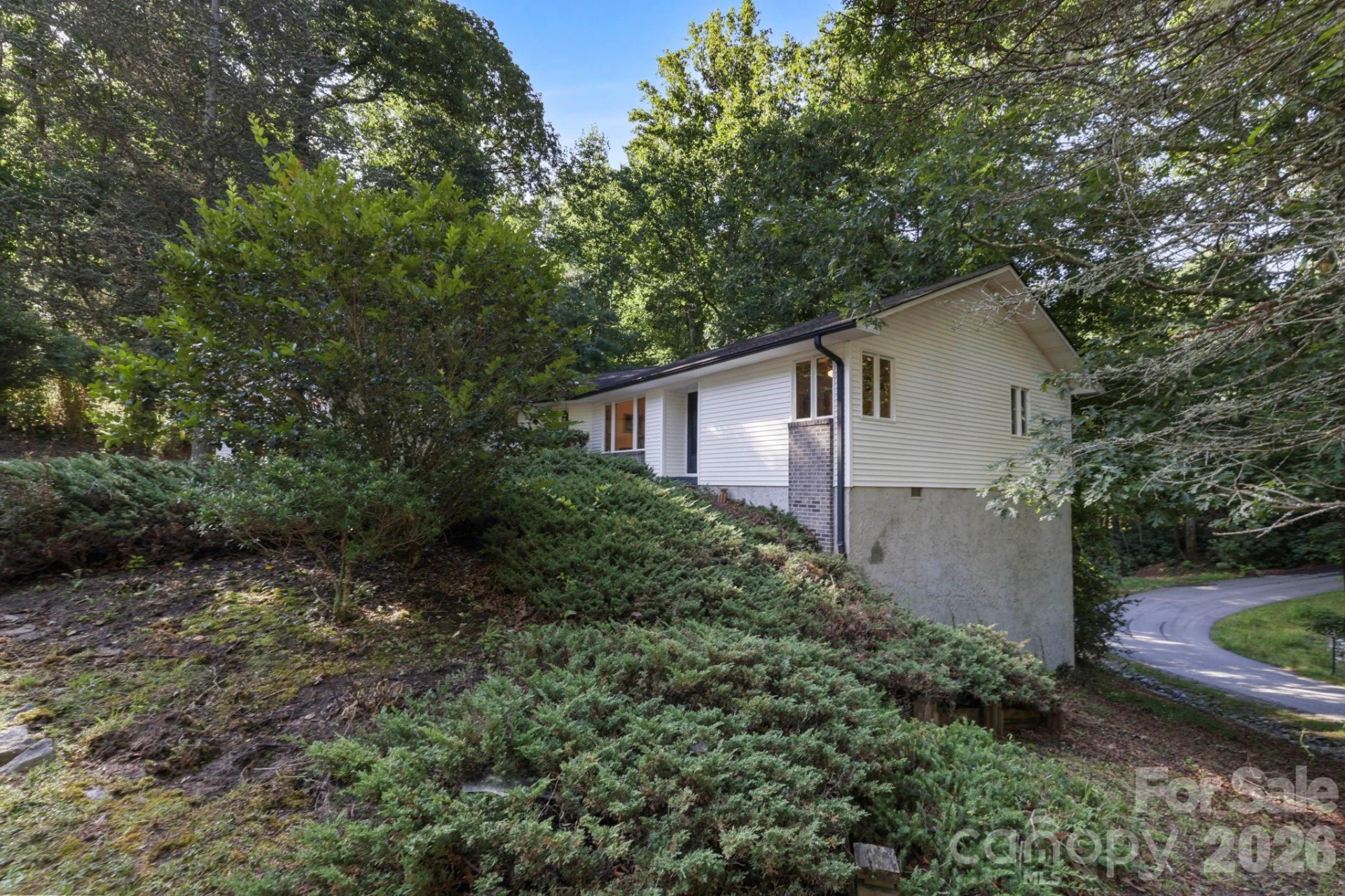 18 E Rosewood Trail - Photo 4