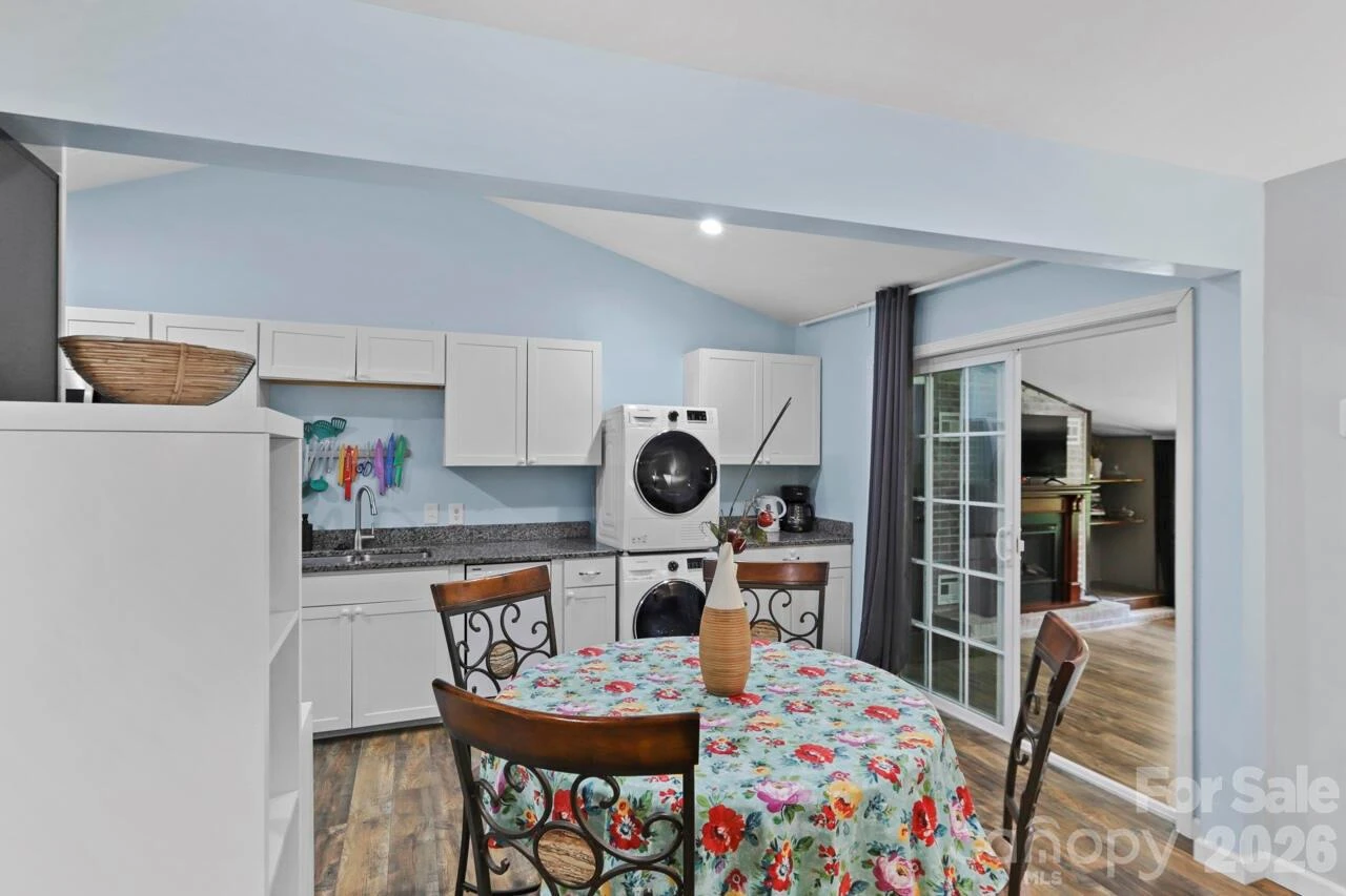 548 Cherry Mountain Street - Photo 13