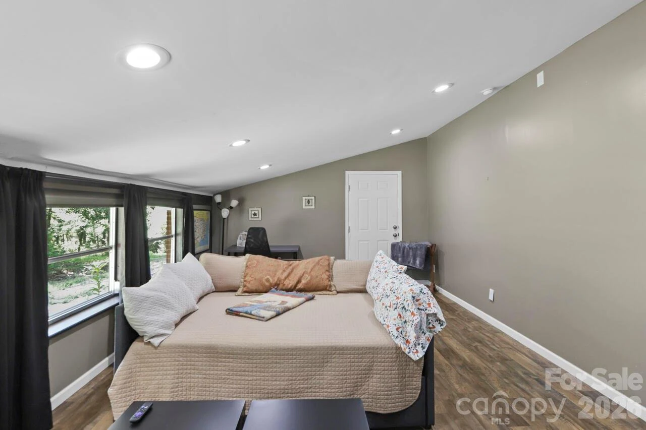 548 Cherry Mountain Street - Photo 19