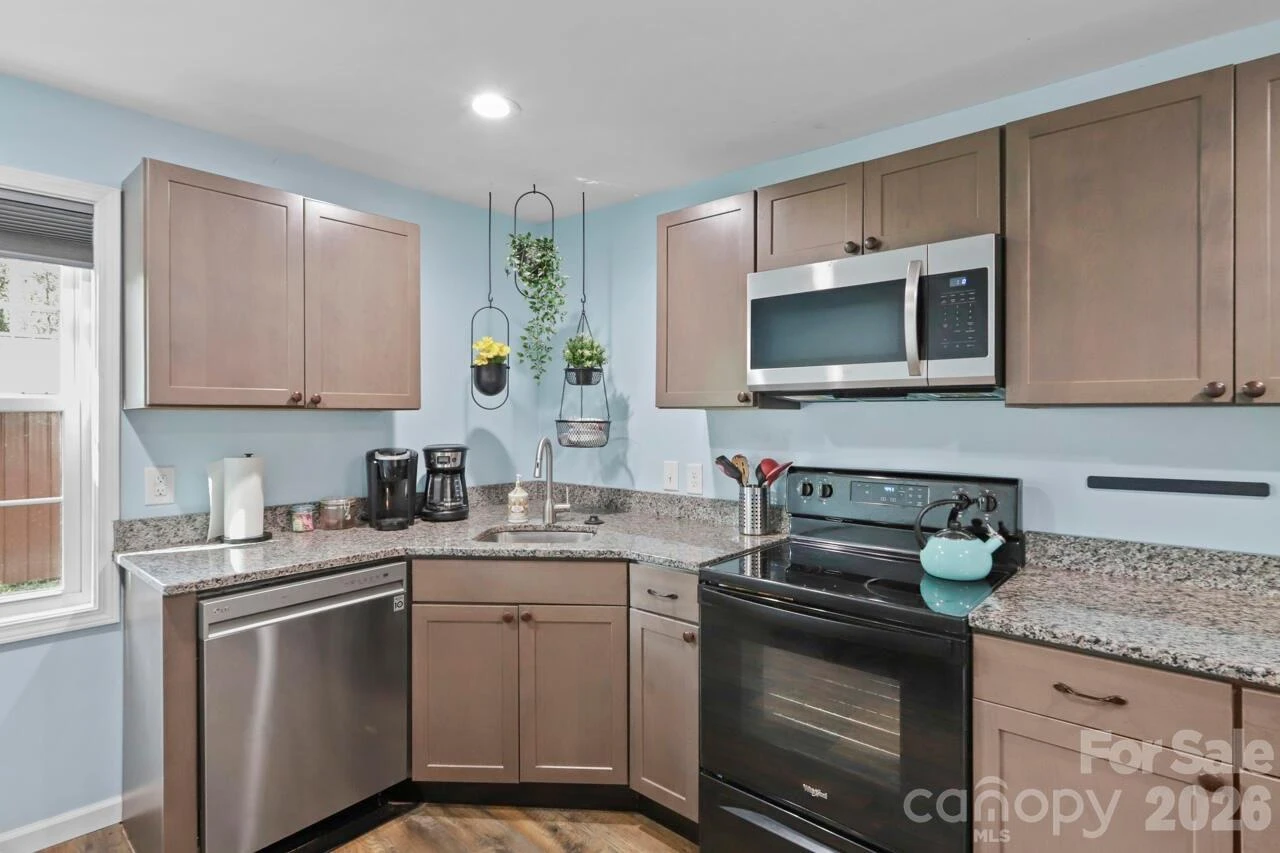 548 Cherry Mountain Street - Photo 25